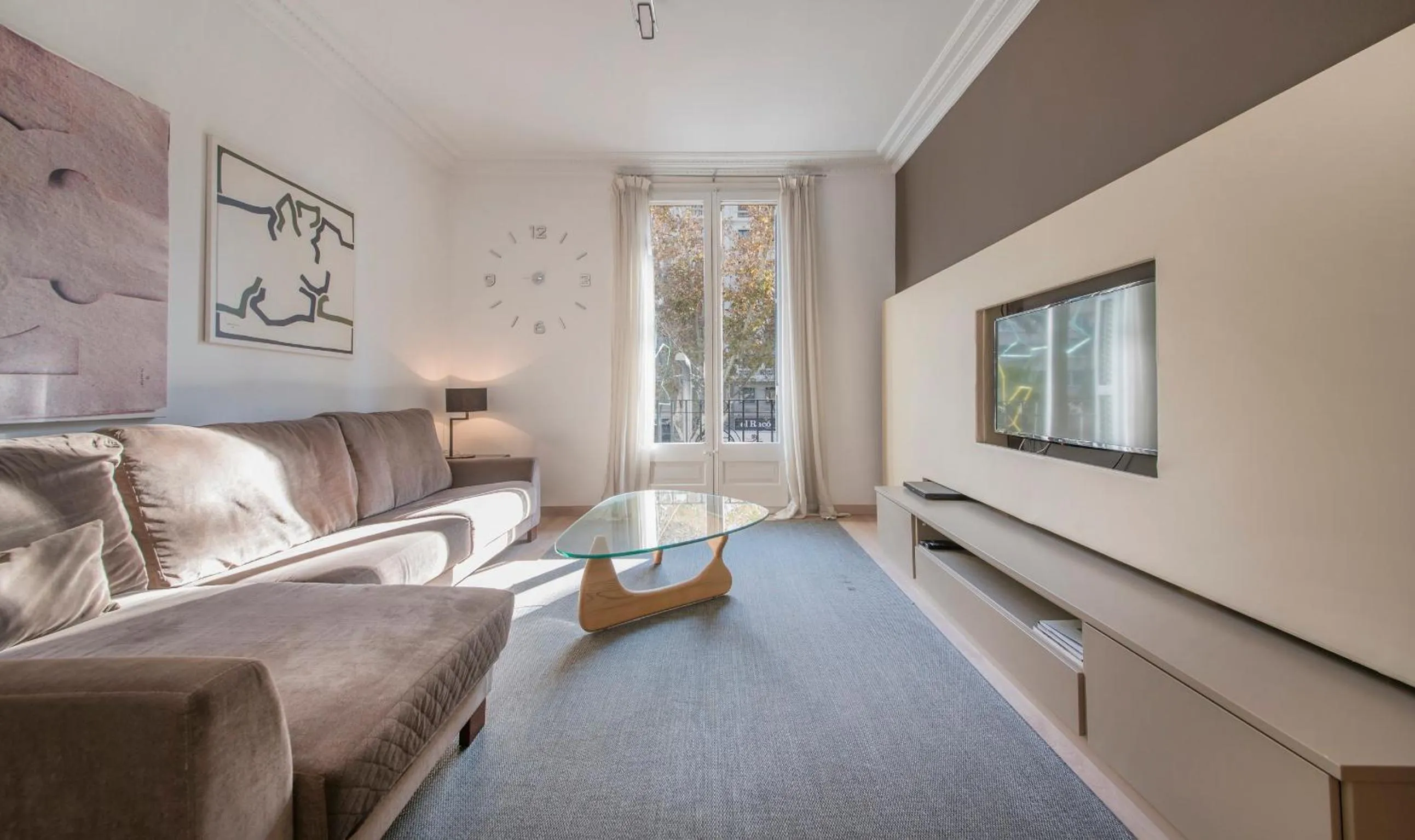 Living room, Bed in You Stylish Diagonal Apartments