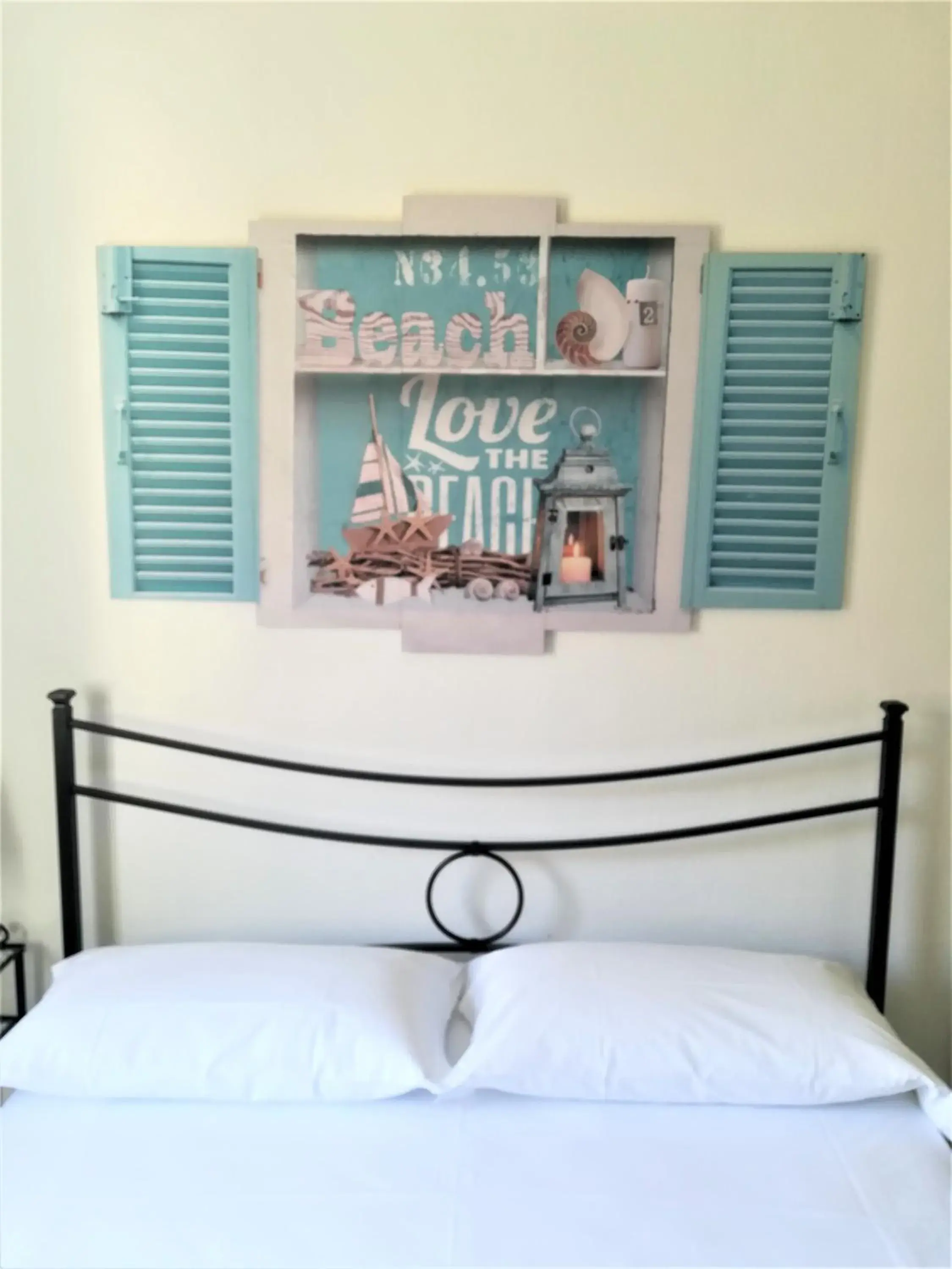 Comfort Triple Room in Casa Malo' Comfort Triple Room in Casa Malo'