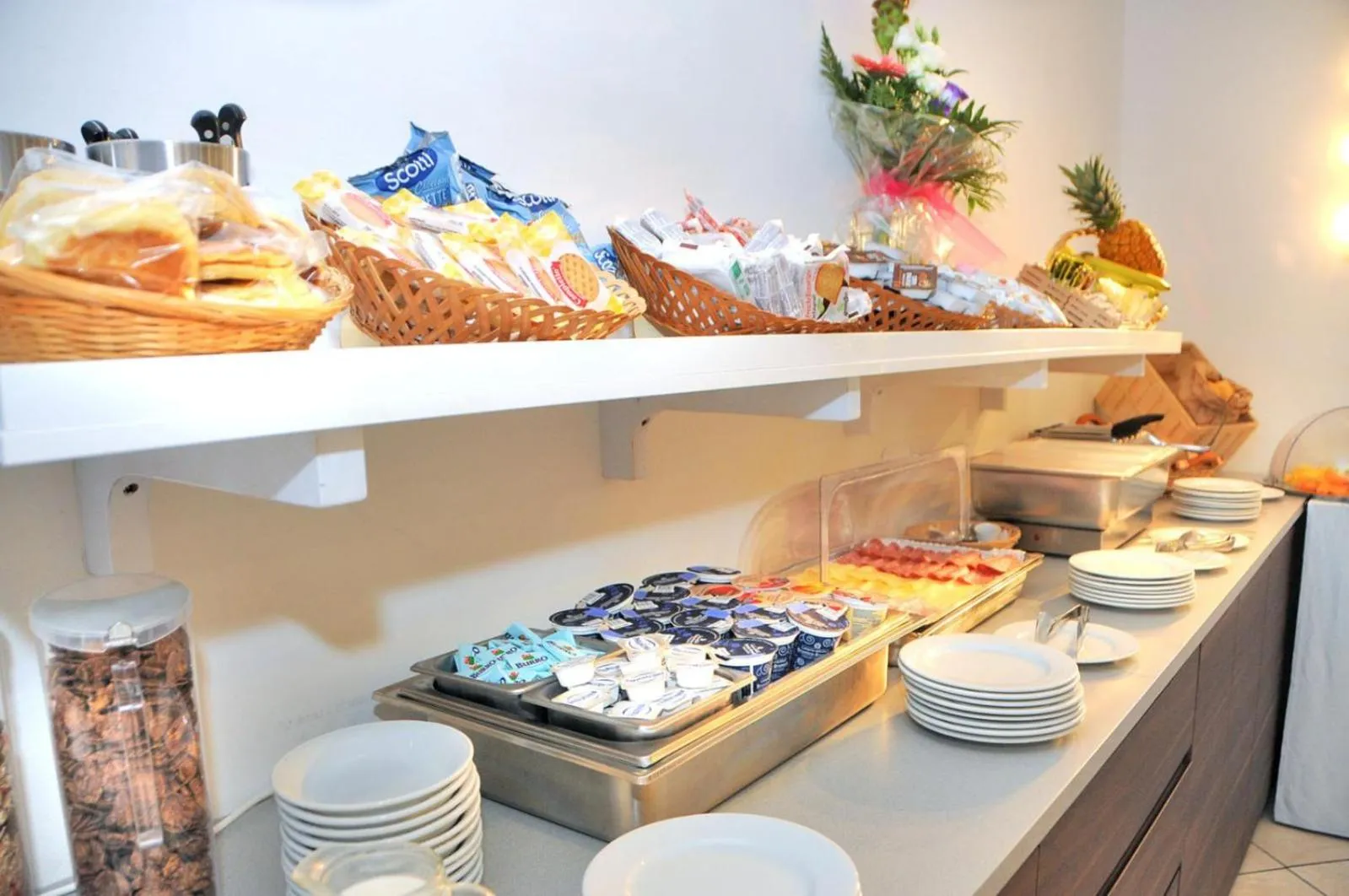 Buffet breakfast in Hotel Rex