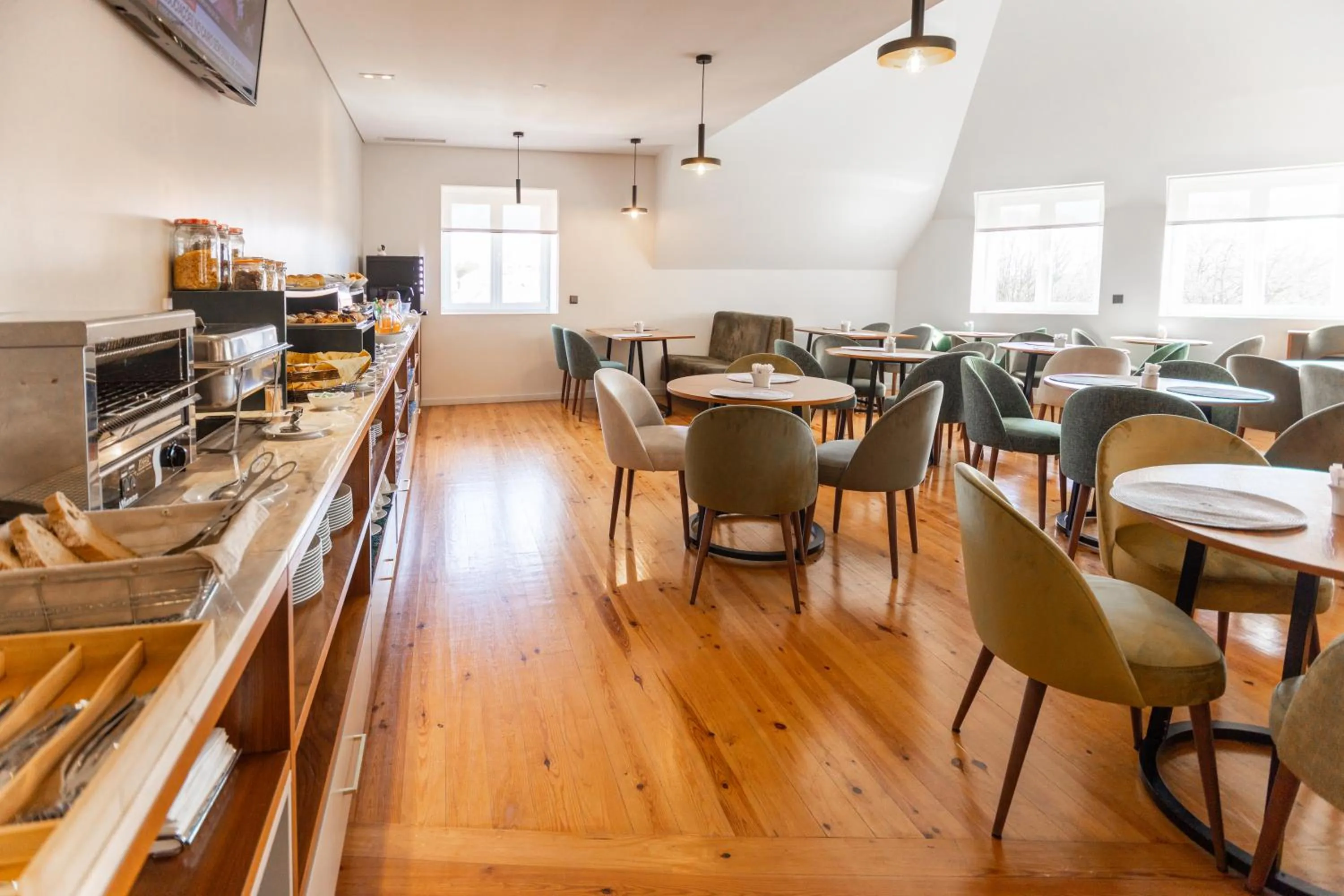 Breakfast in Avenida Boutique Hotel