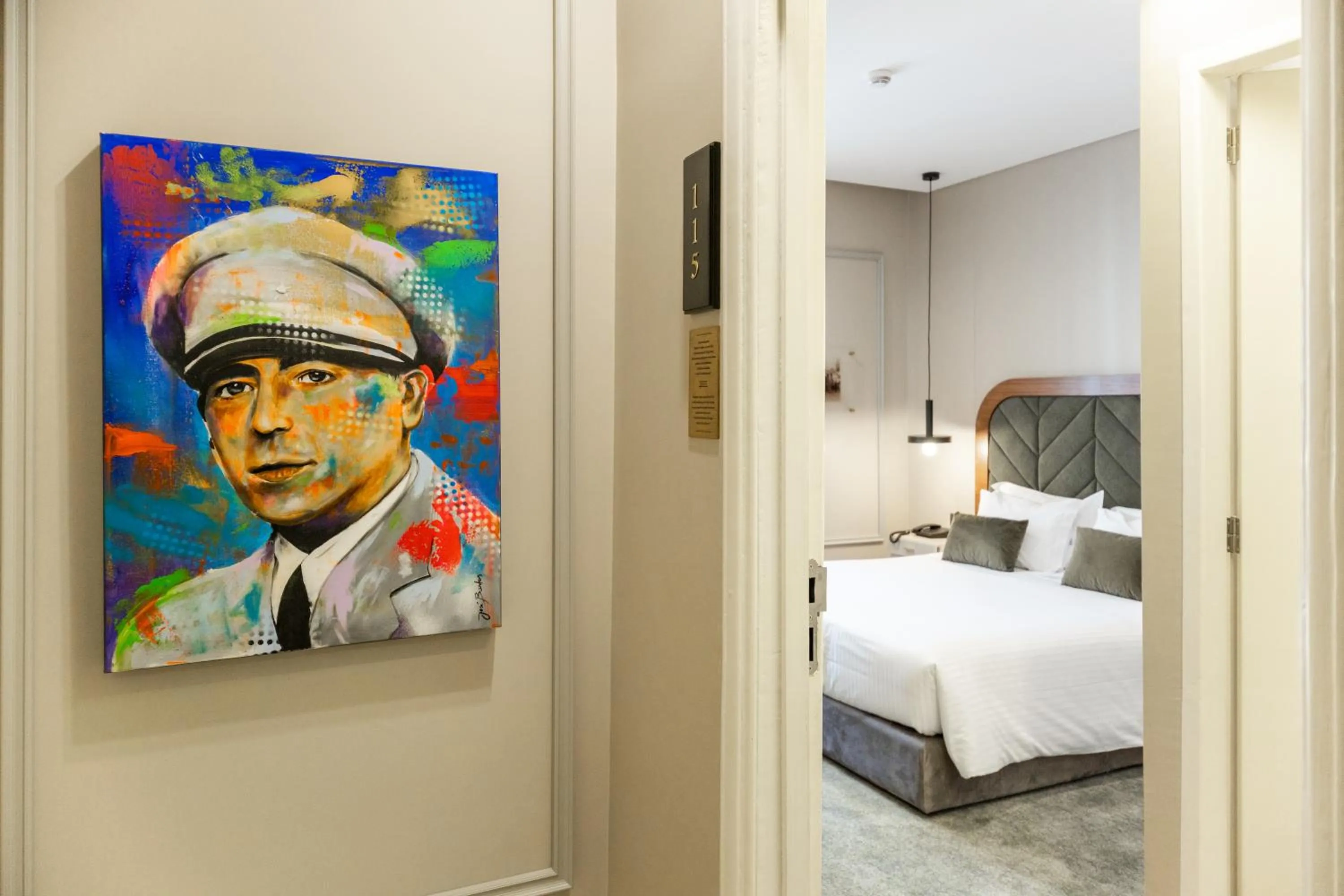 Bedroom, Bed in Avenida Boutique Hotel