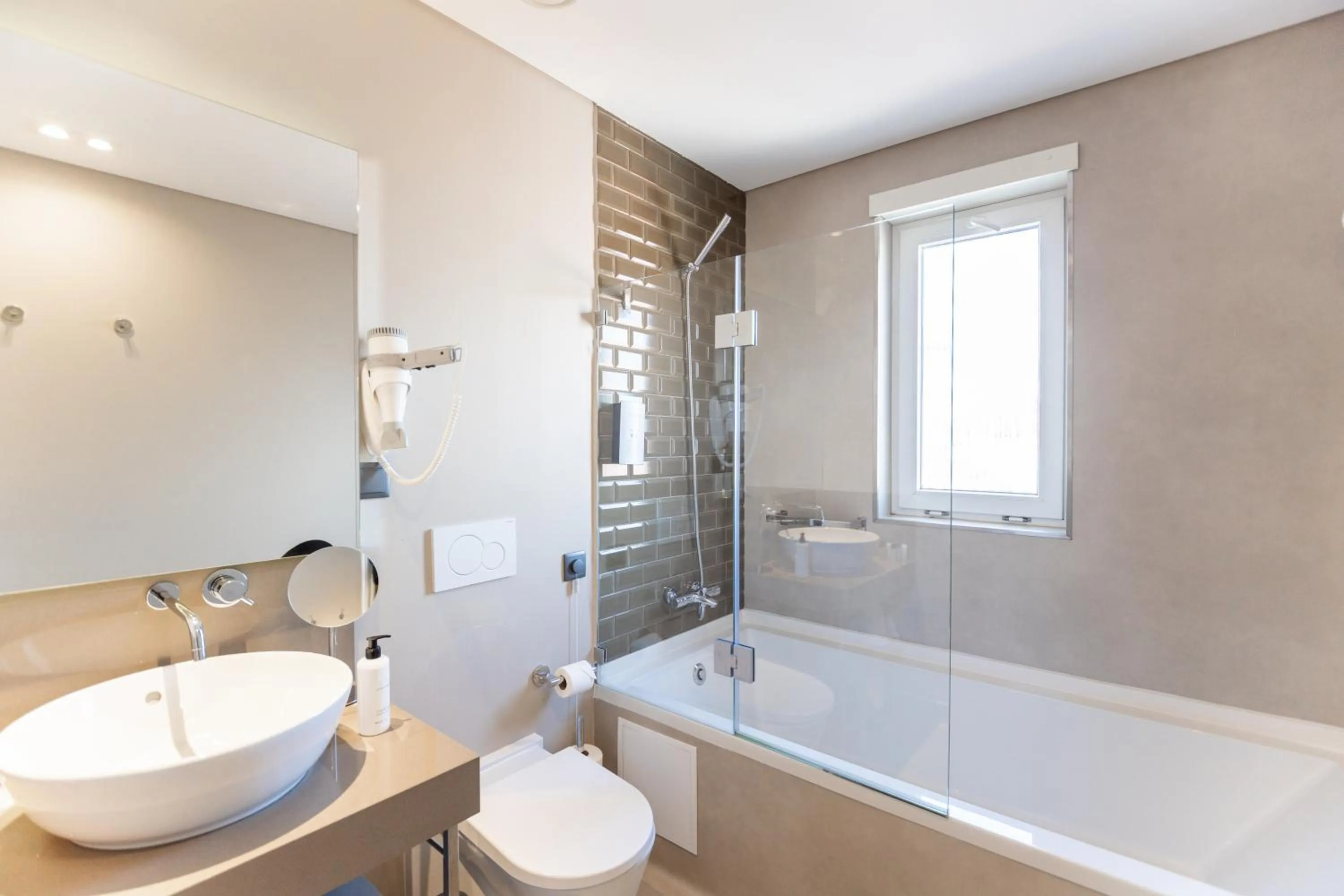 Shower in Avenida Boutique Hotel