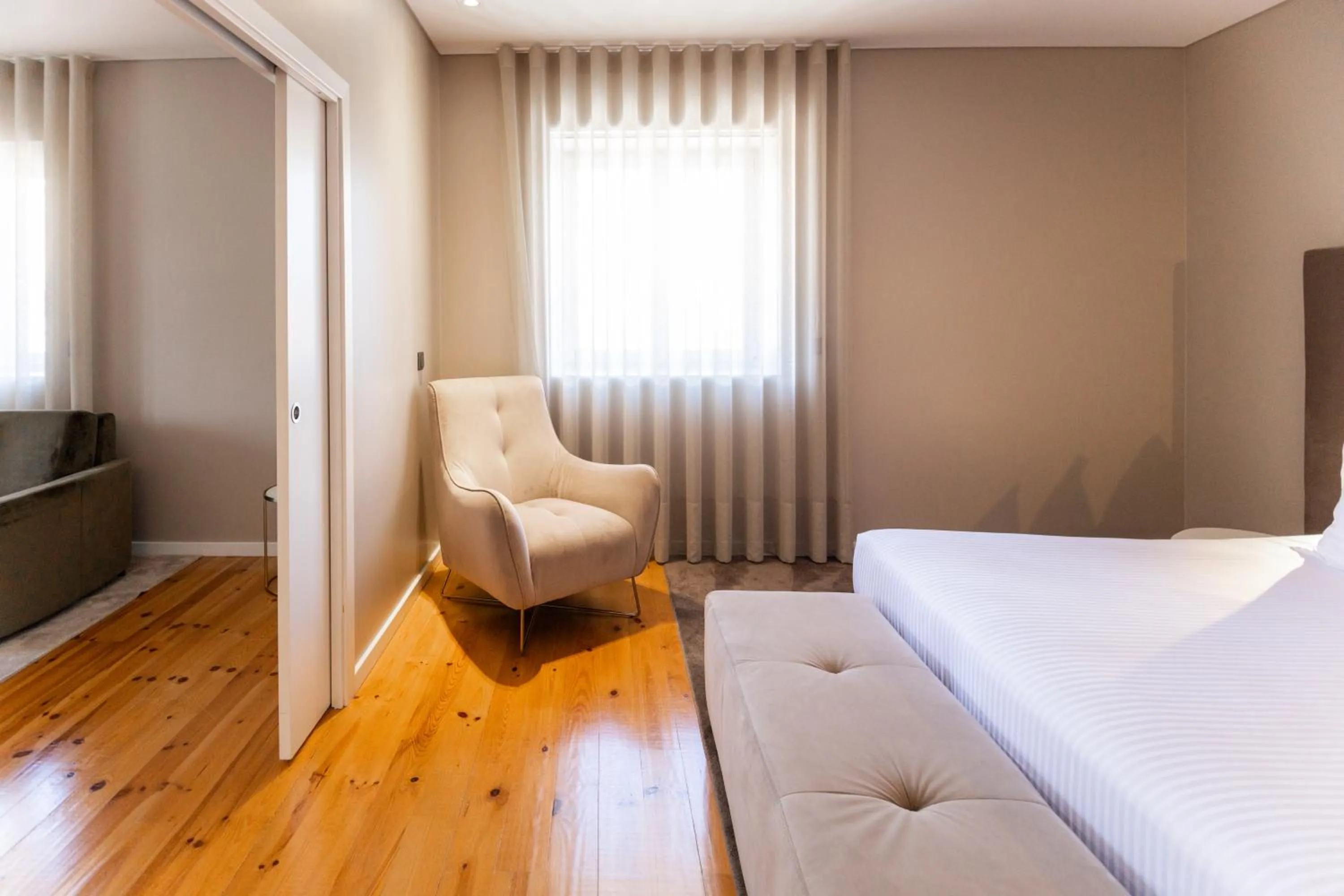 Bedroom, Bed in Avenida Boutique Hotel