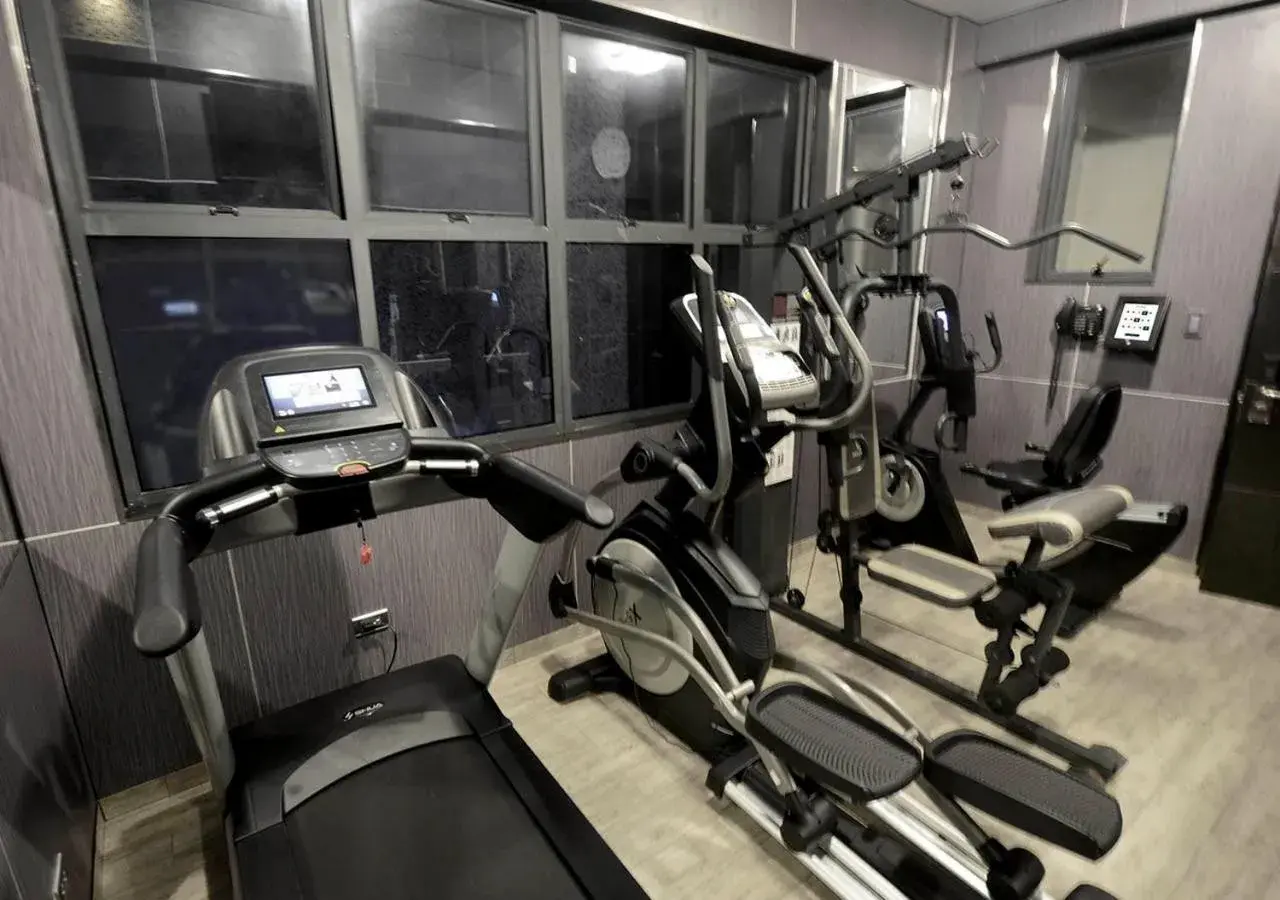 Fitness centre/facilities in qp Hotels Trujillo Fitness centre/facilities in qp Hotels Trujillo