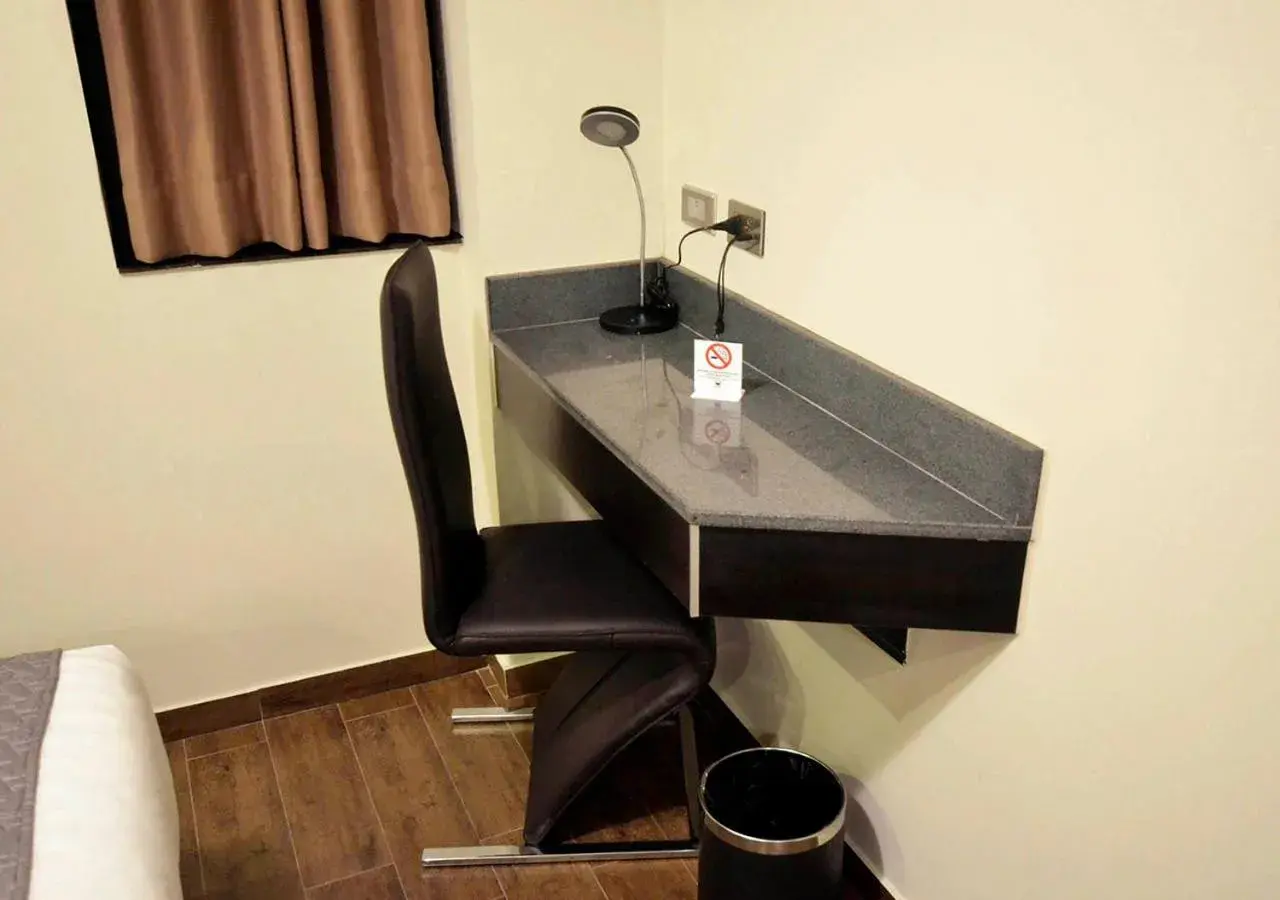 Photo of the whole room in qp Hotels Trujillo Photo of the whole room in qp Hotels Trujillo