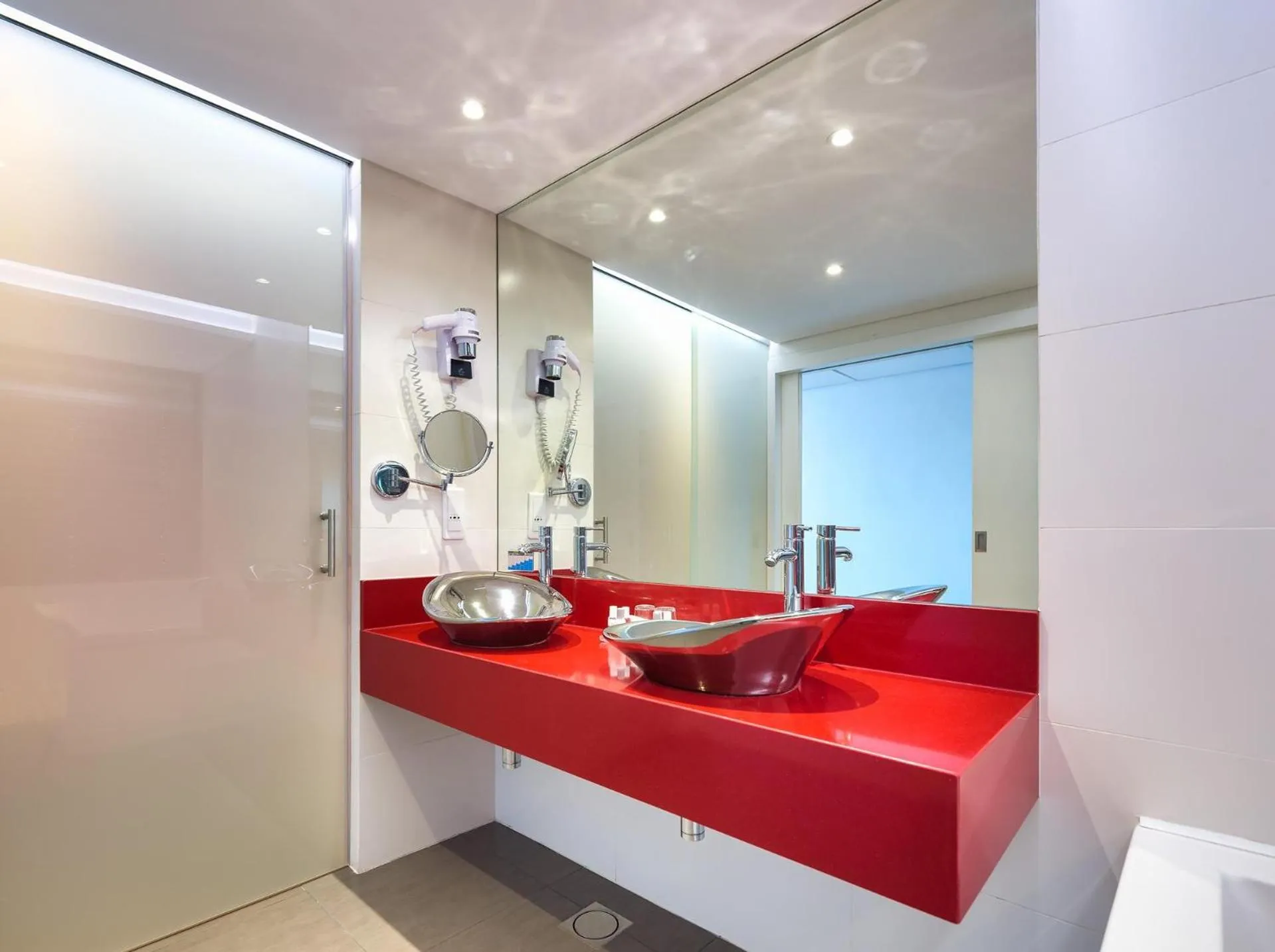 Bathroom in The Views Monumental