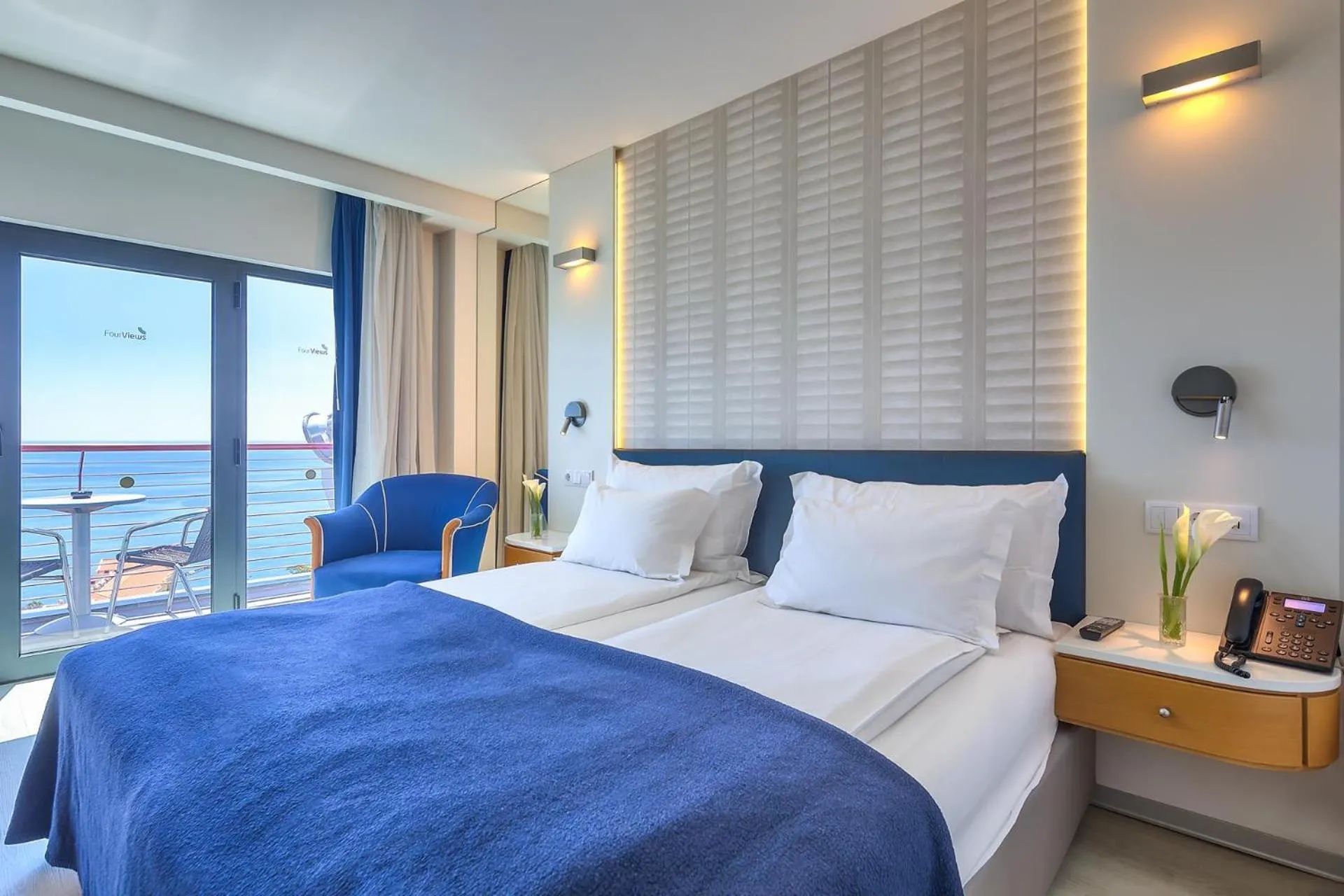 Photo of the whole room in The Views Monumental