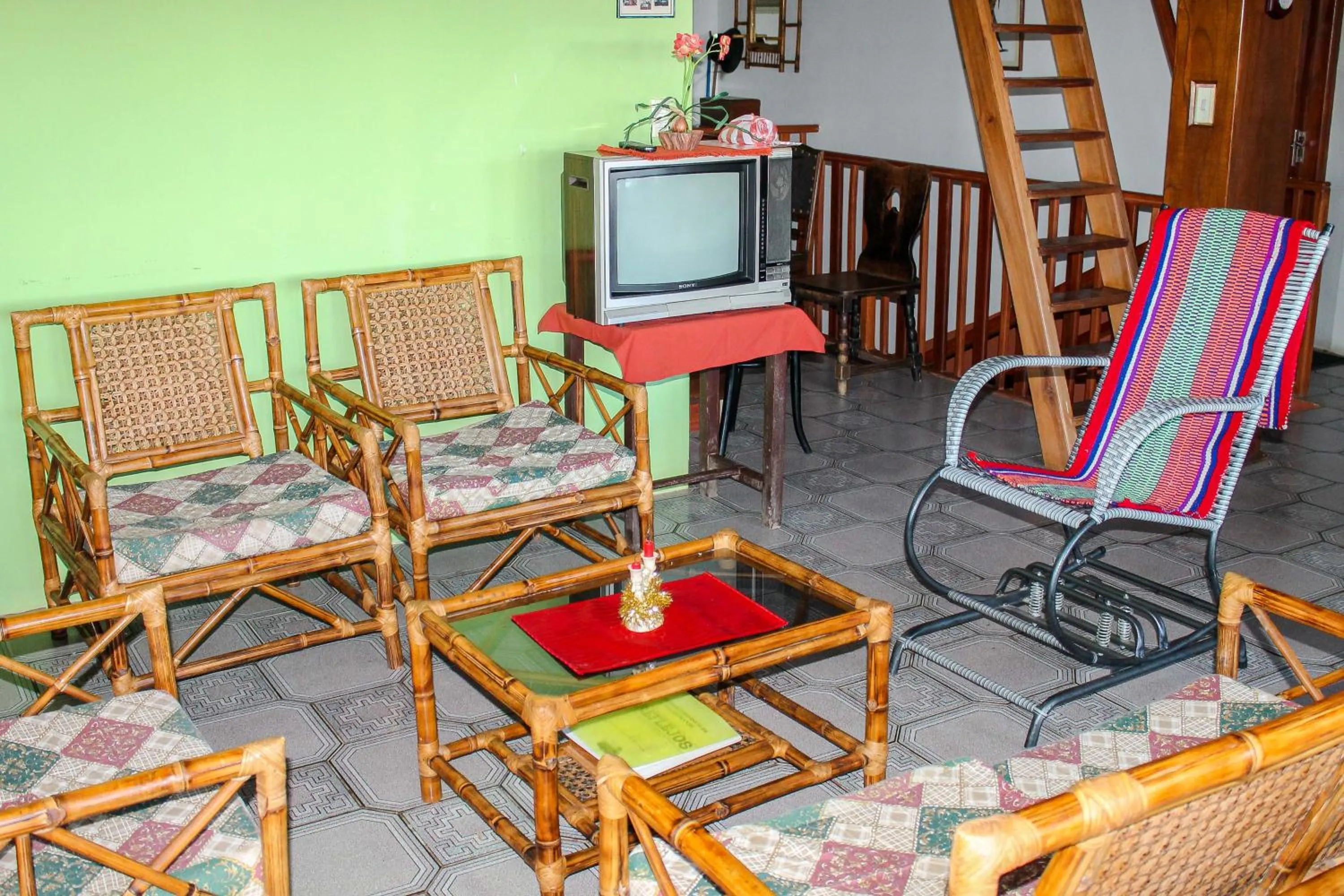 Communal lounge/ TV room in Cabaña El Mirador Vallegrande