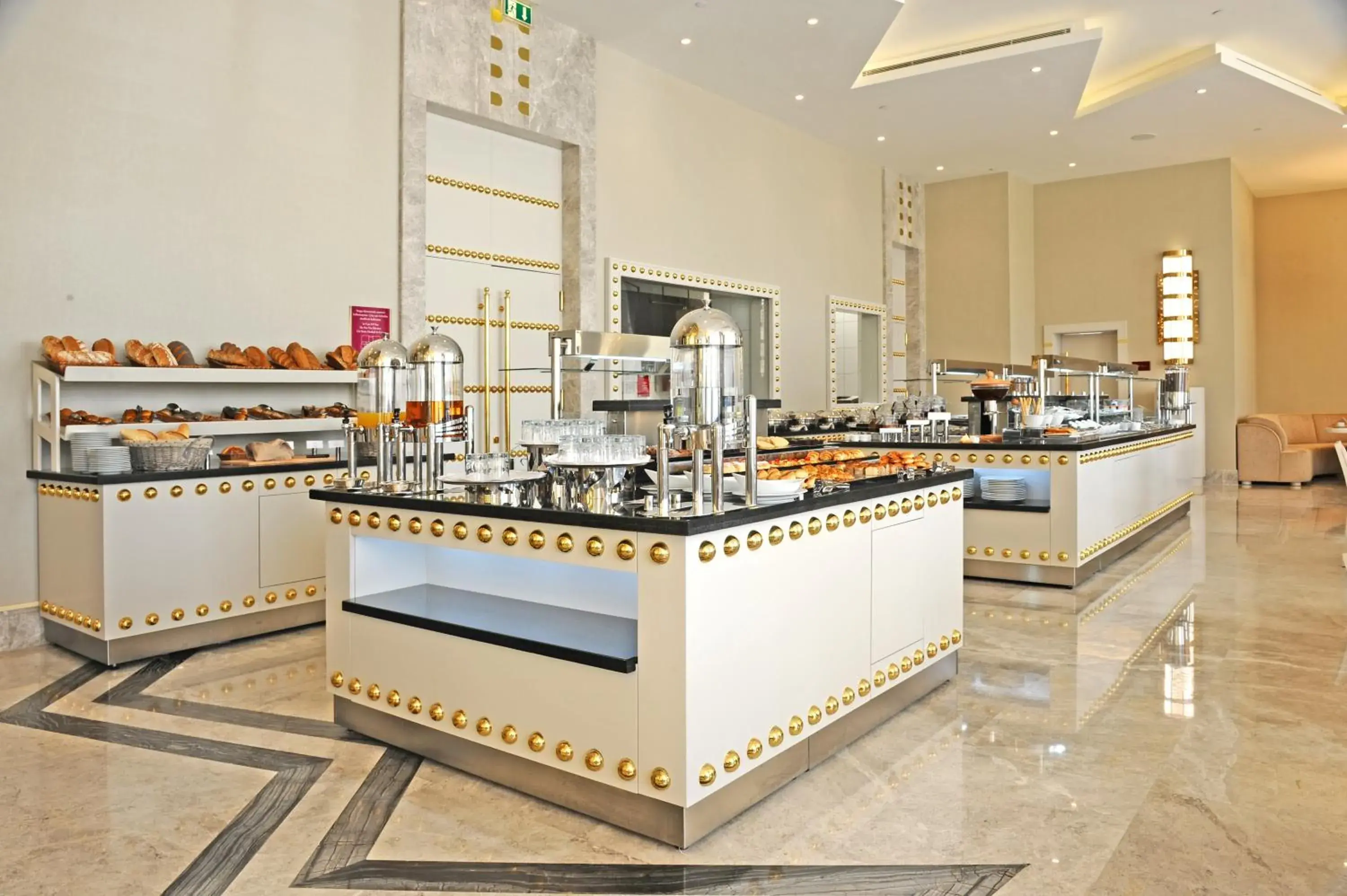 Buffet breakfast in Crowne Plaza Bursa Convention Center & Thermal Spa by IHG Buffet breakfast in Crowne Plaza Bursa Convention Center & Thermal Spa by IHG