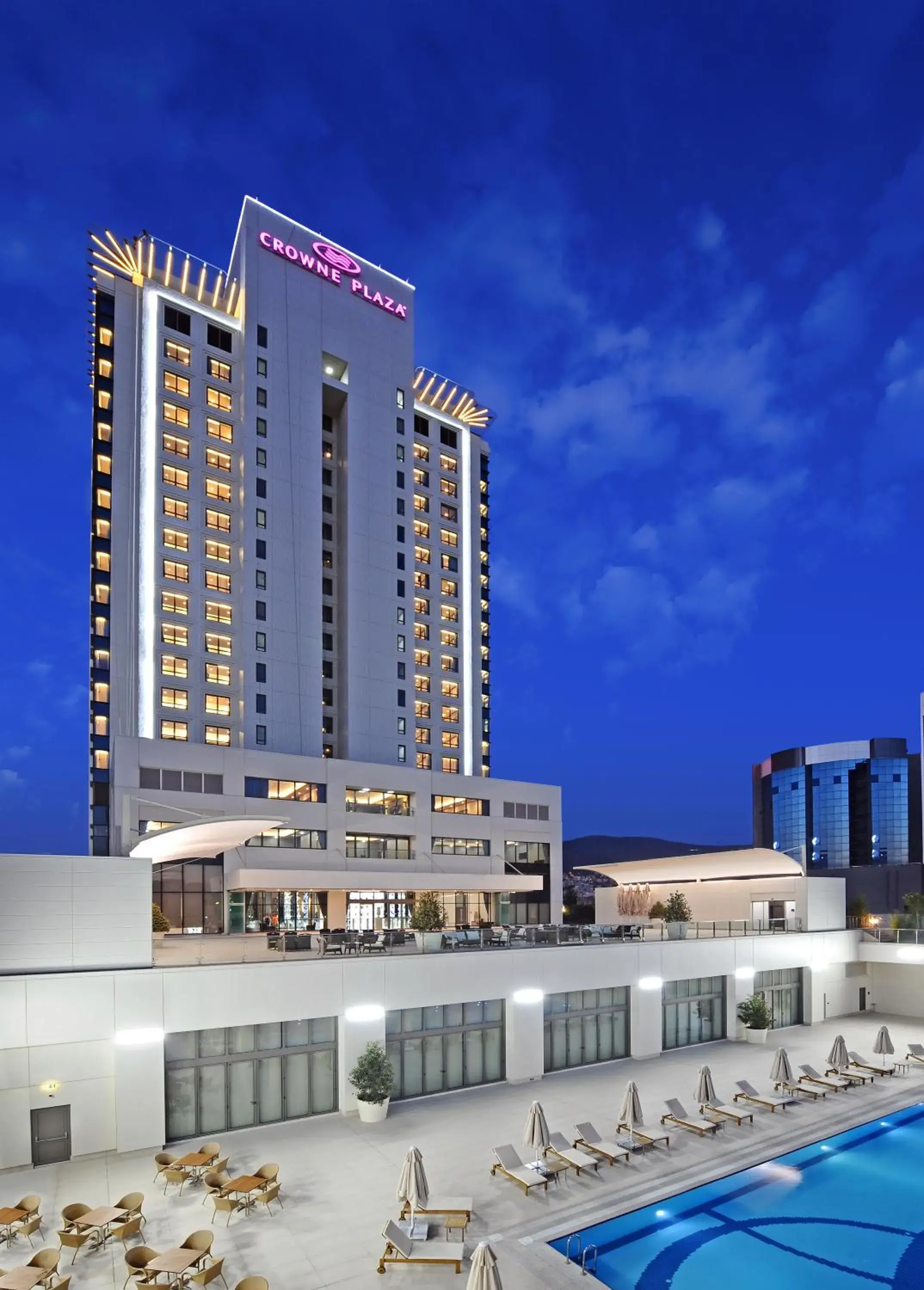 Property building in Crowne Plaza Bursa Convention Center & Thermal Spa by IHG Property building in Crowne Plaza Bursa Convention Center & Thermal Spa by IHG