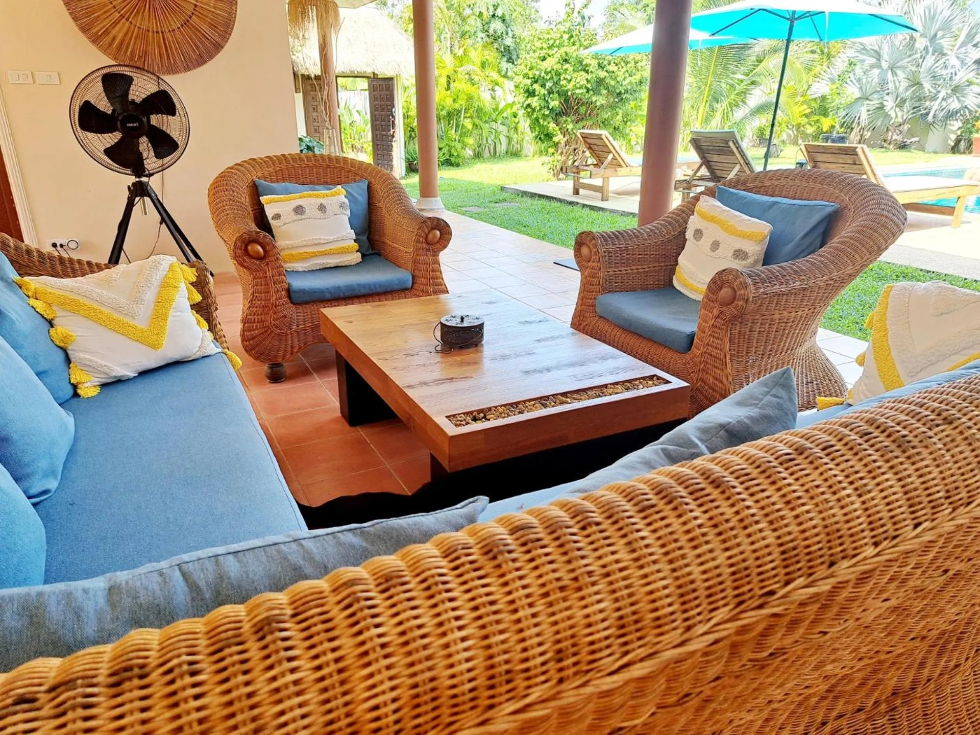 Laura's Guest House-adult only-