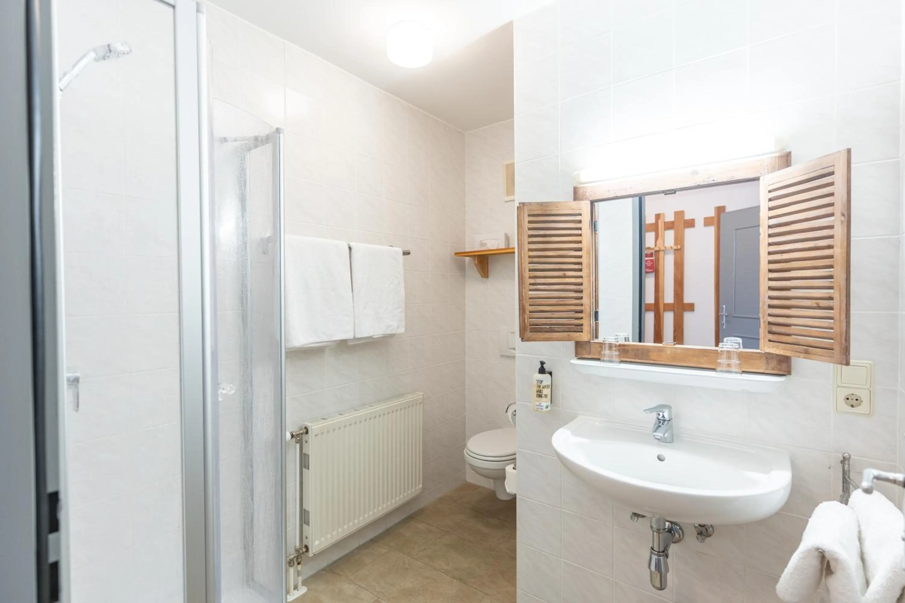 Shower in Heimat - Das Natur Resort