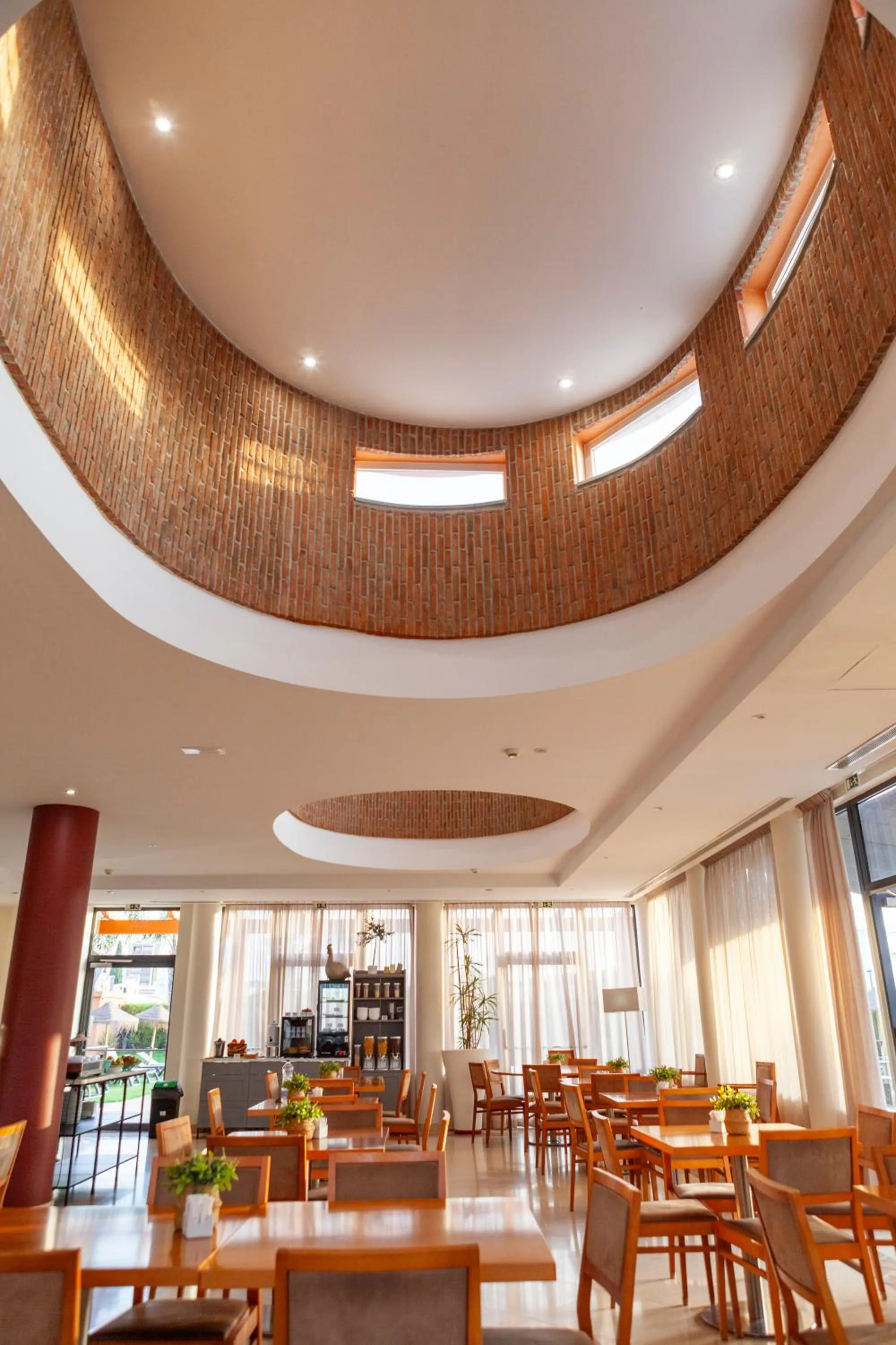 Buffet breakfast in Hotel Praia Sol