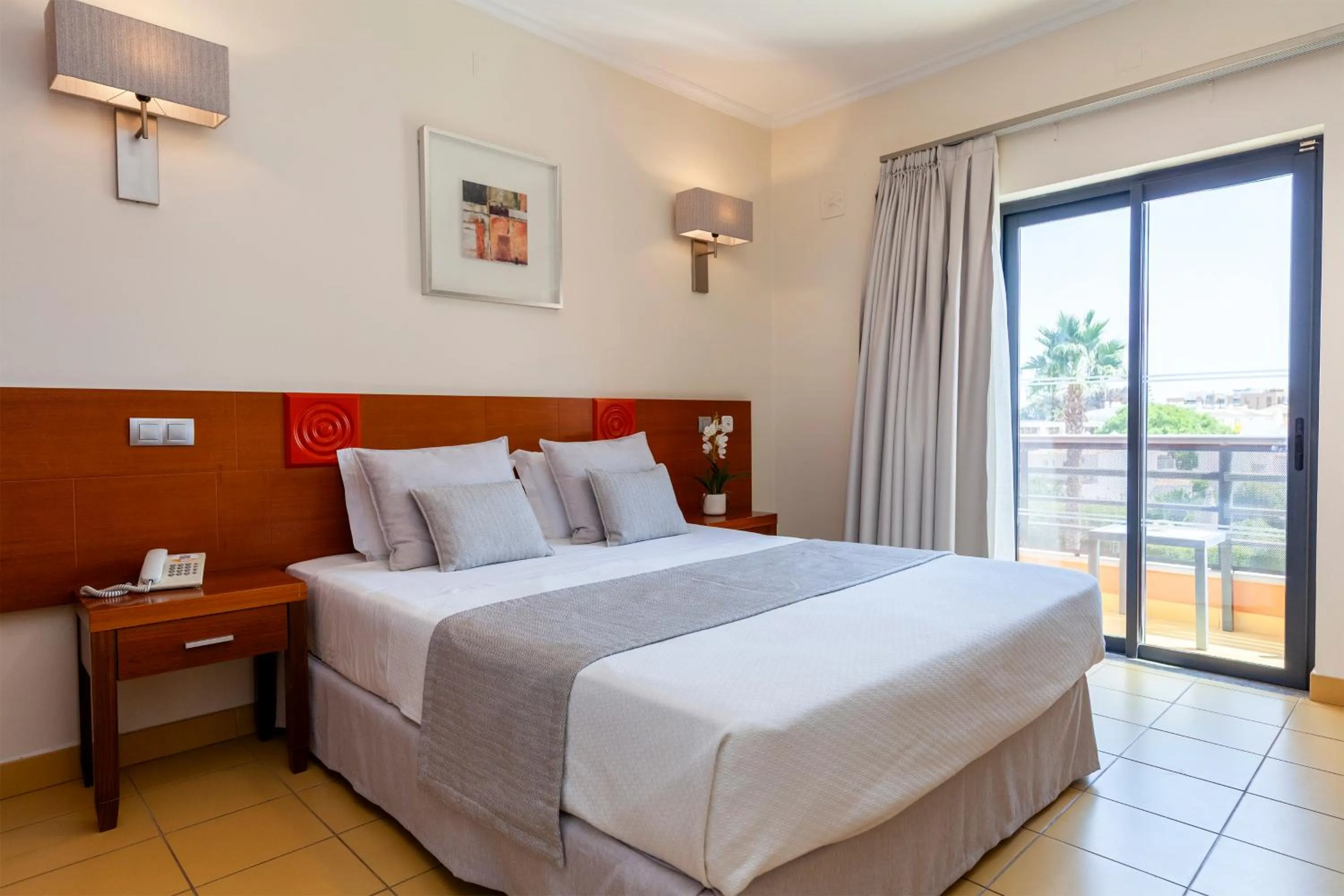 Bed in Hotel Praia Sol