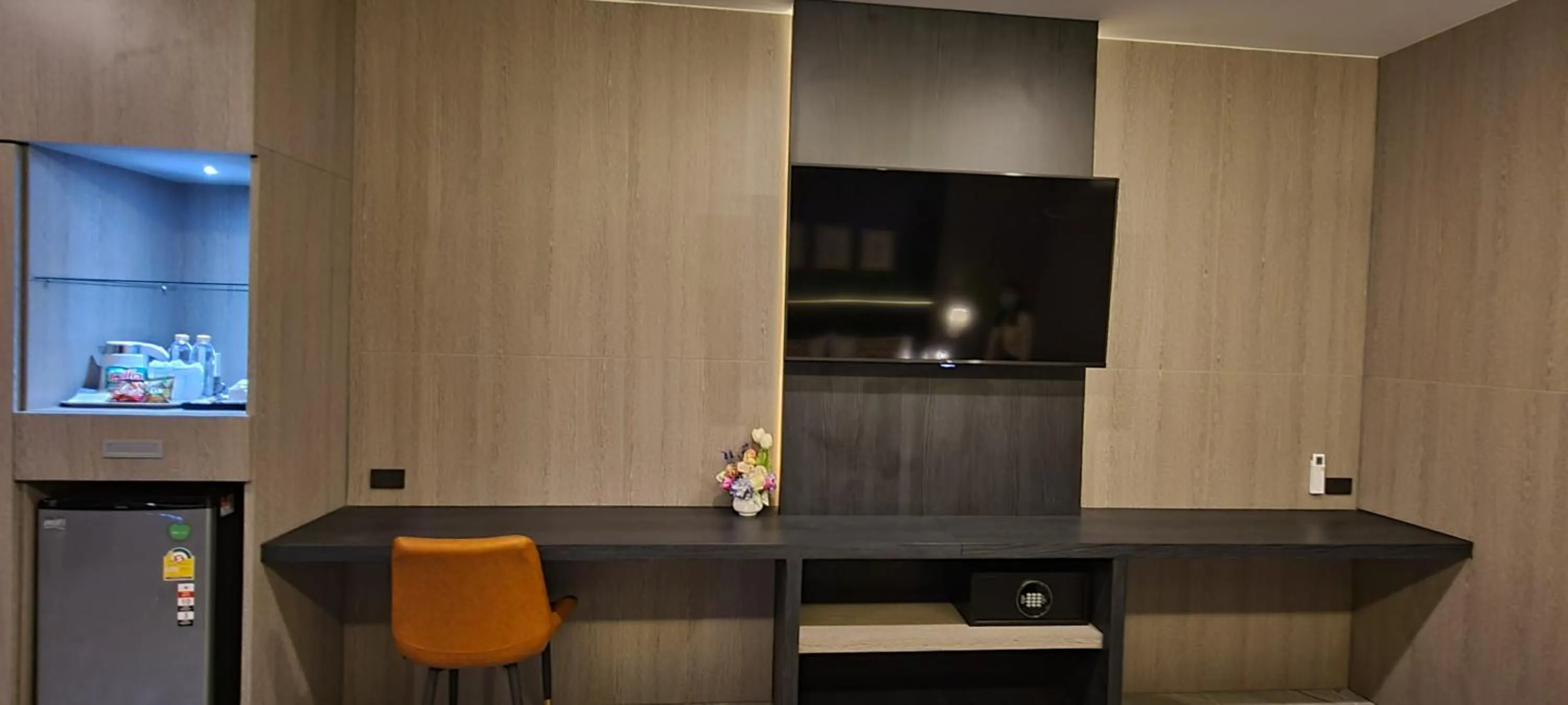 The Room Boutique Hotel