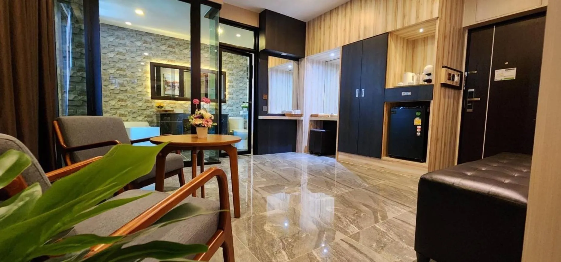 The Room Boutique Hotel