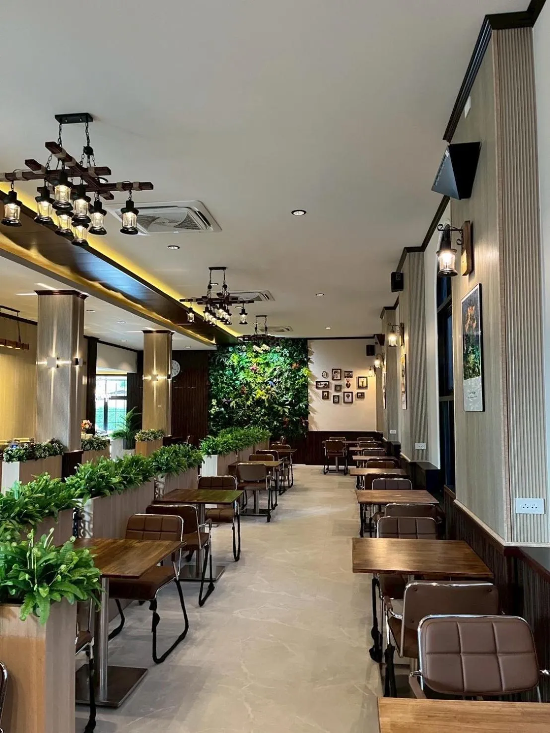 The Room Boutique Hotel