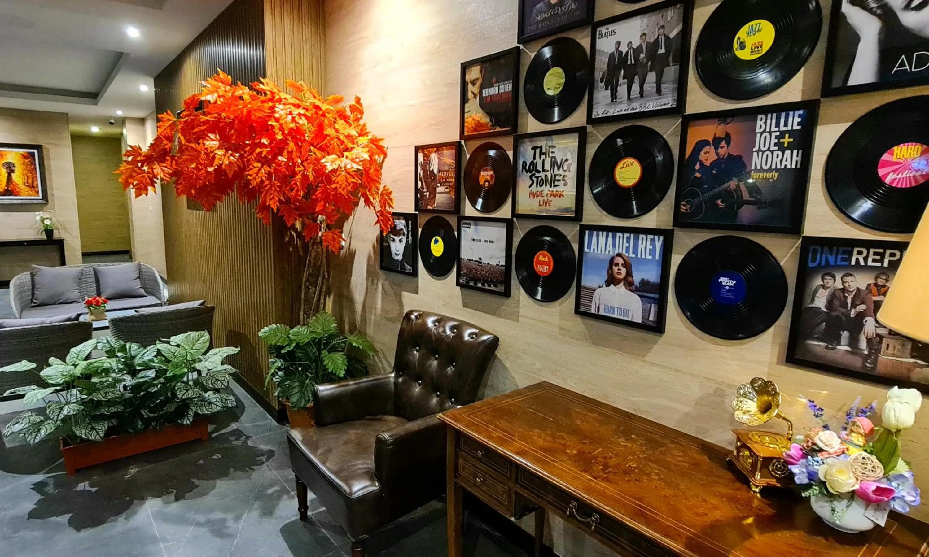 The Room Boutique Hotel