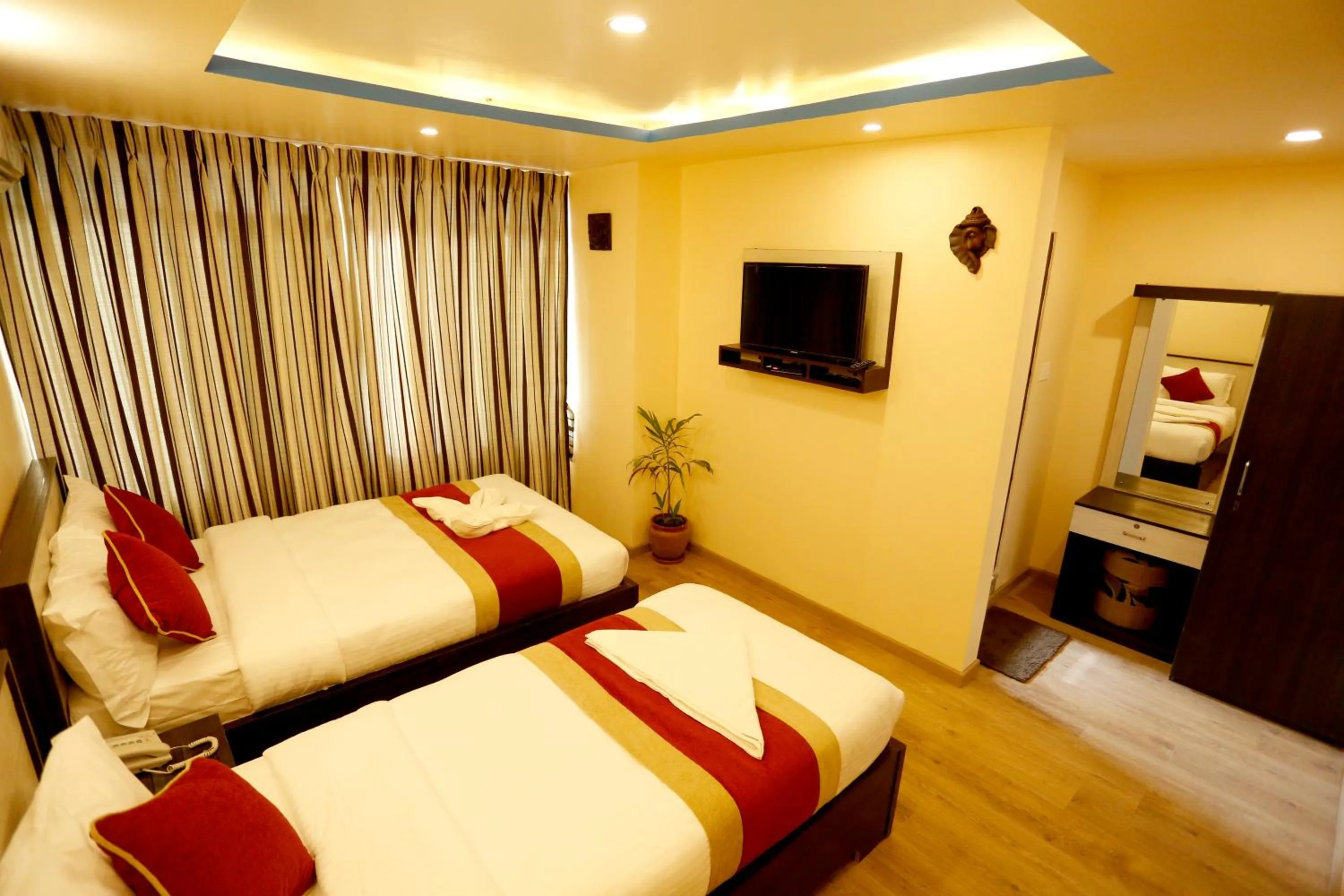 Communal lounge/ TV room in Hotel Readers Inn Pvt.Ltd