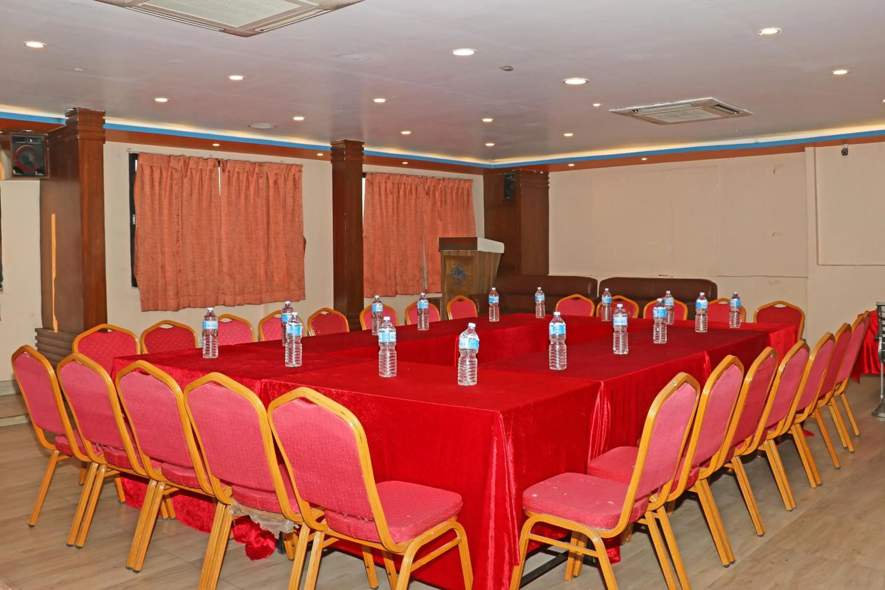 Meeting/conference room in Hotel Readers Inn Pvt.Ltd