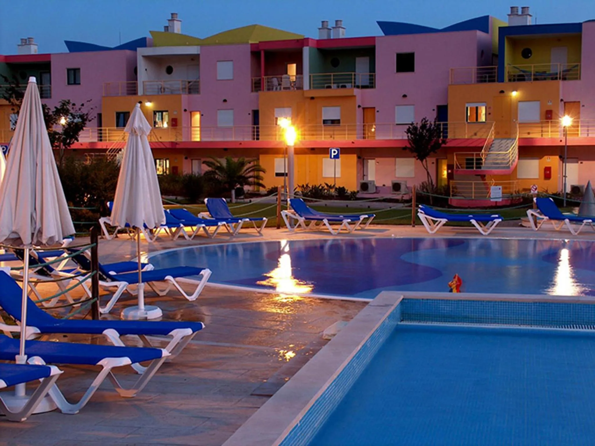 Swimming pool in Orada Apartamentos Turísticos - Marina de Albufeira