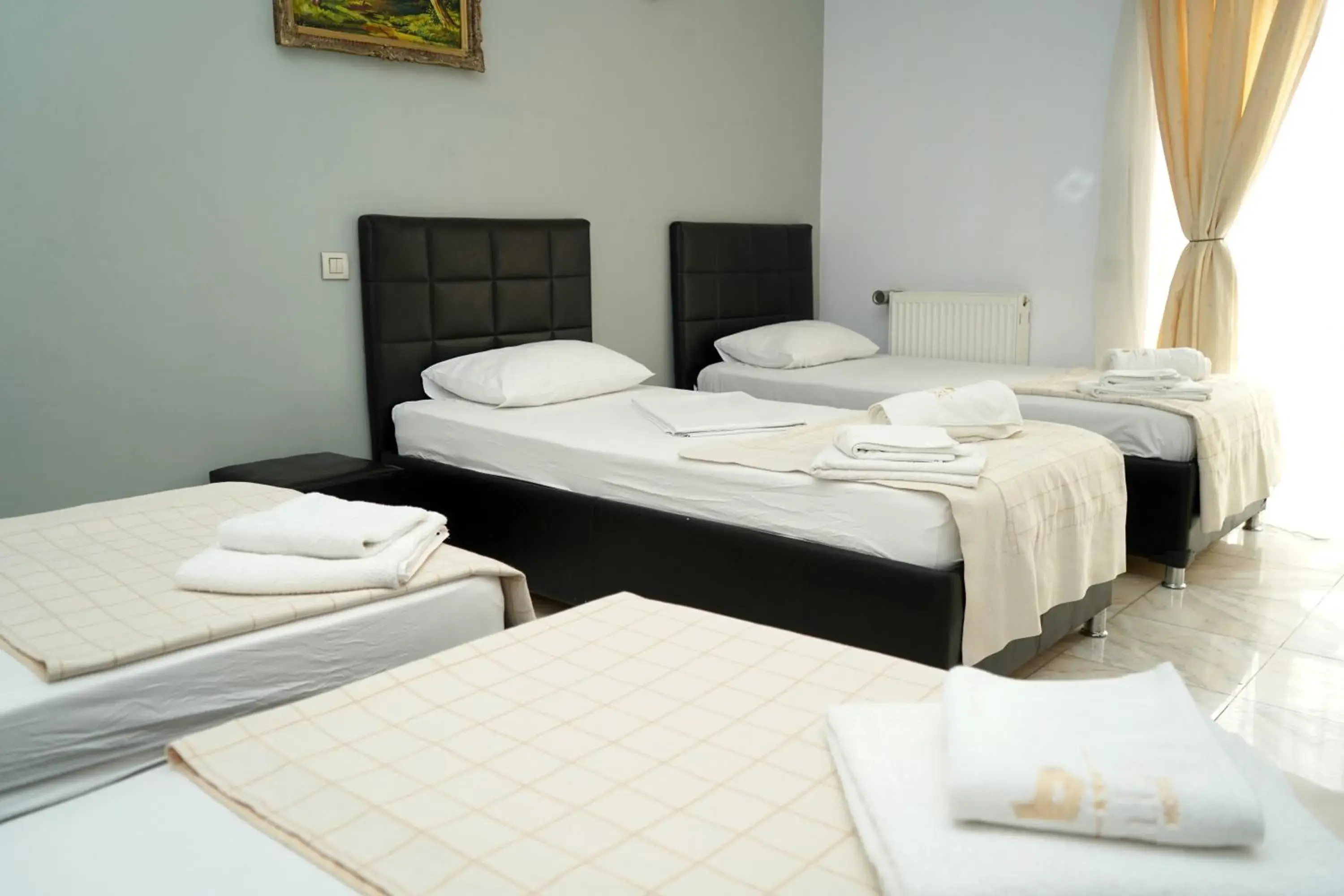 Quadruple Room in Hotel Bliss Aksu Quadruple Room in Hotel Bliss Aksu