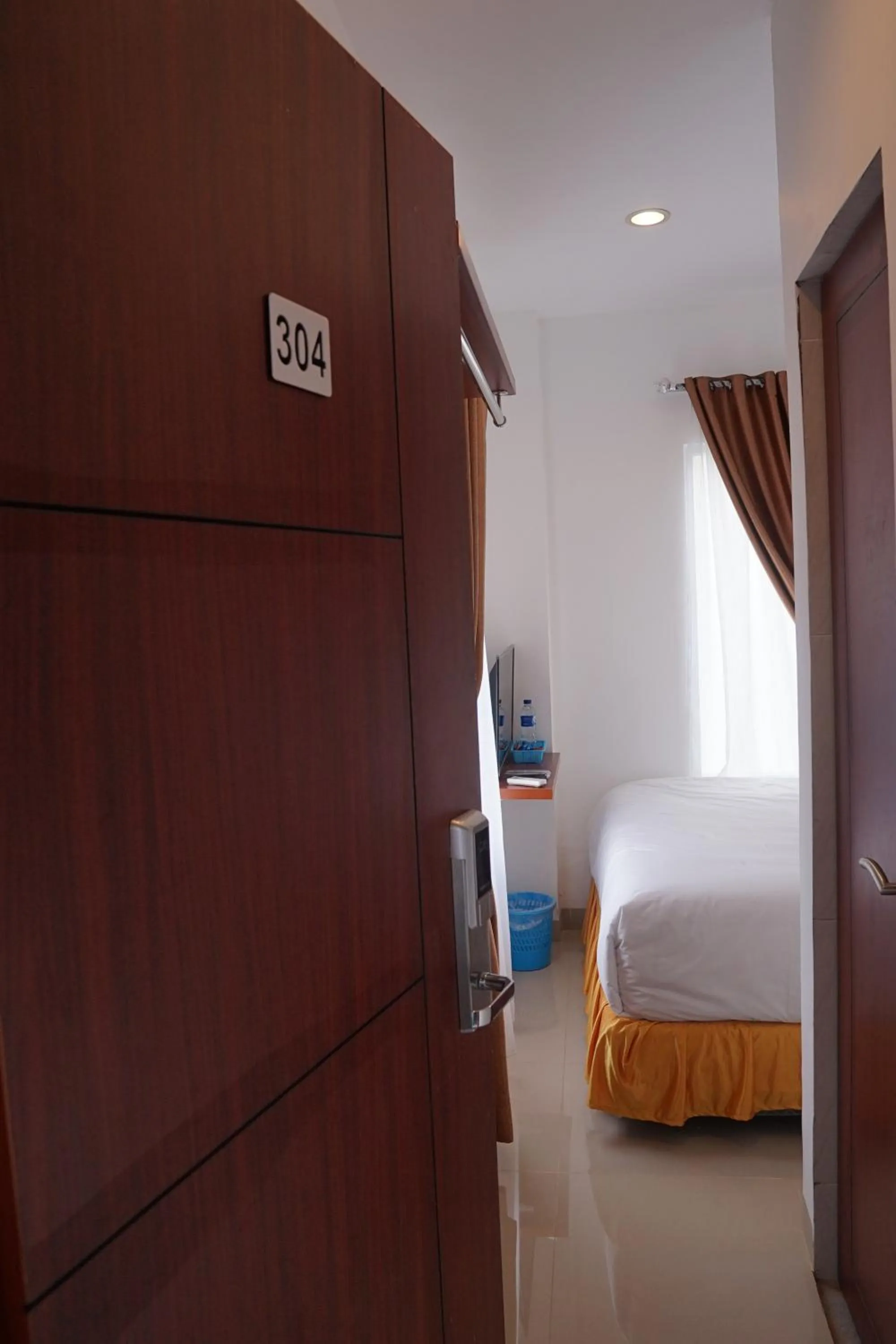 Bed in Cemerlang Inn