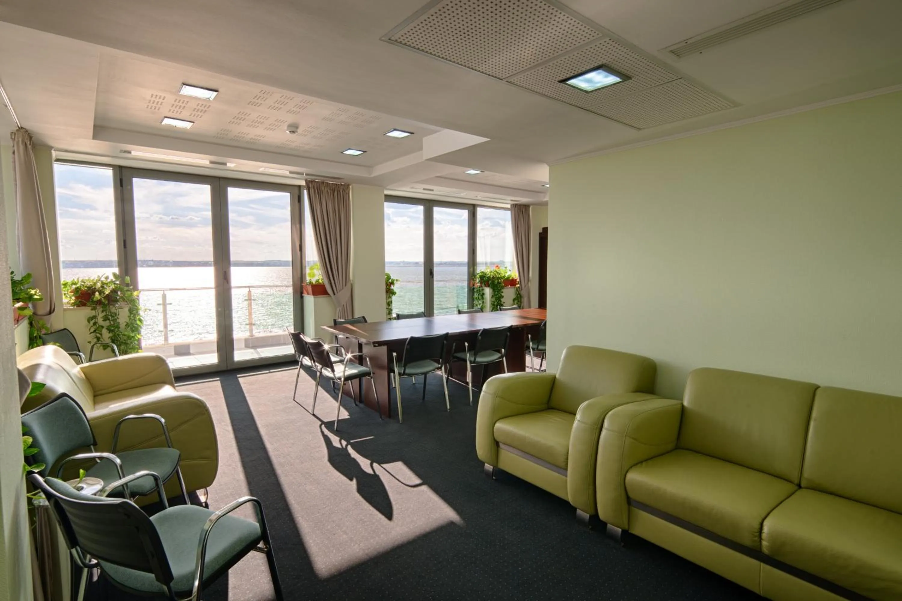 Business facilities in Splendid Conference & Spa Hotel – Adults Only