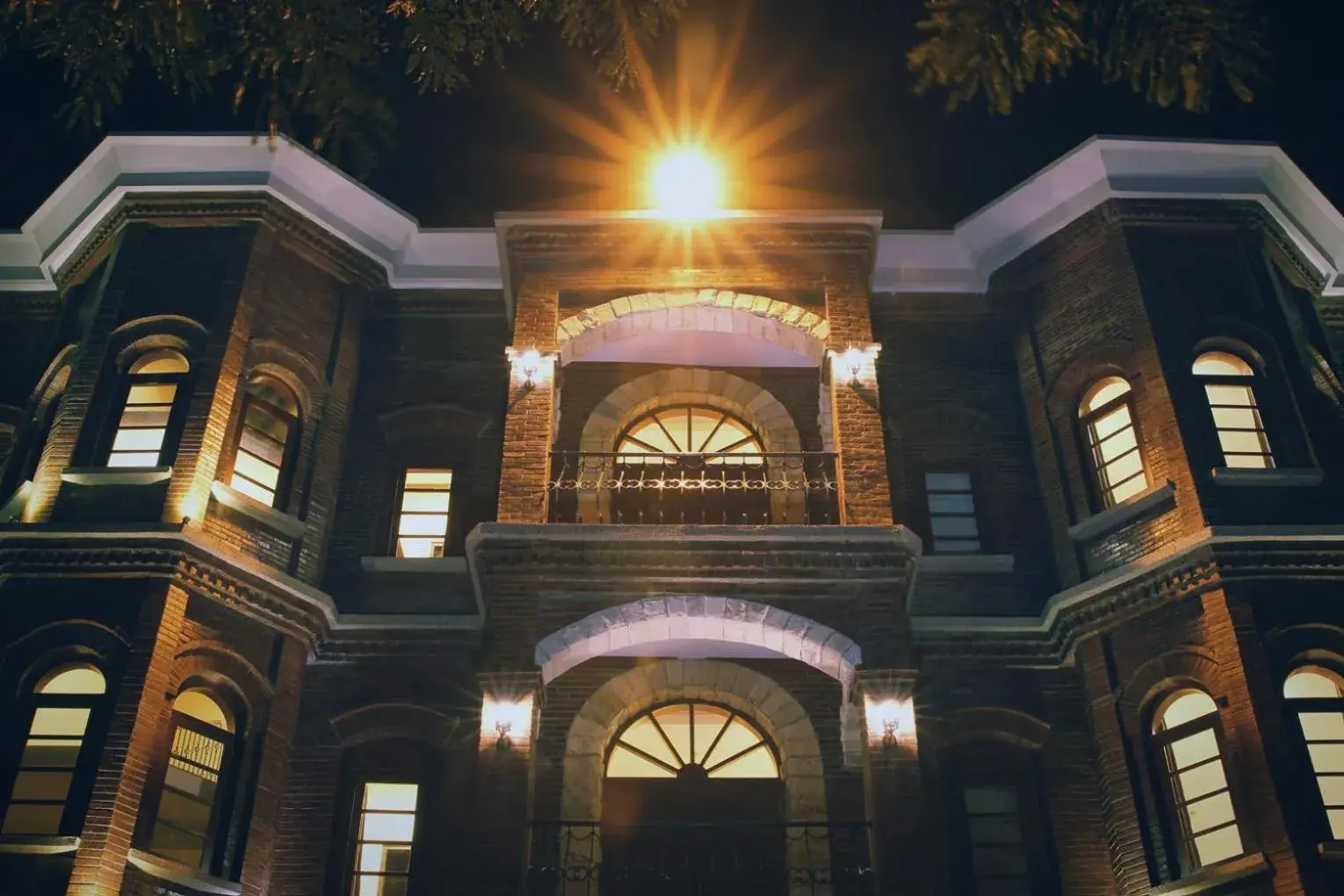 Facade/entrance in Jacatra Homestay Facade/entrance in Jacatra Homestay