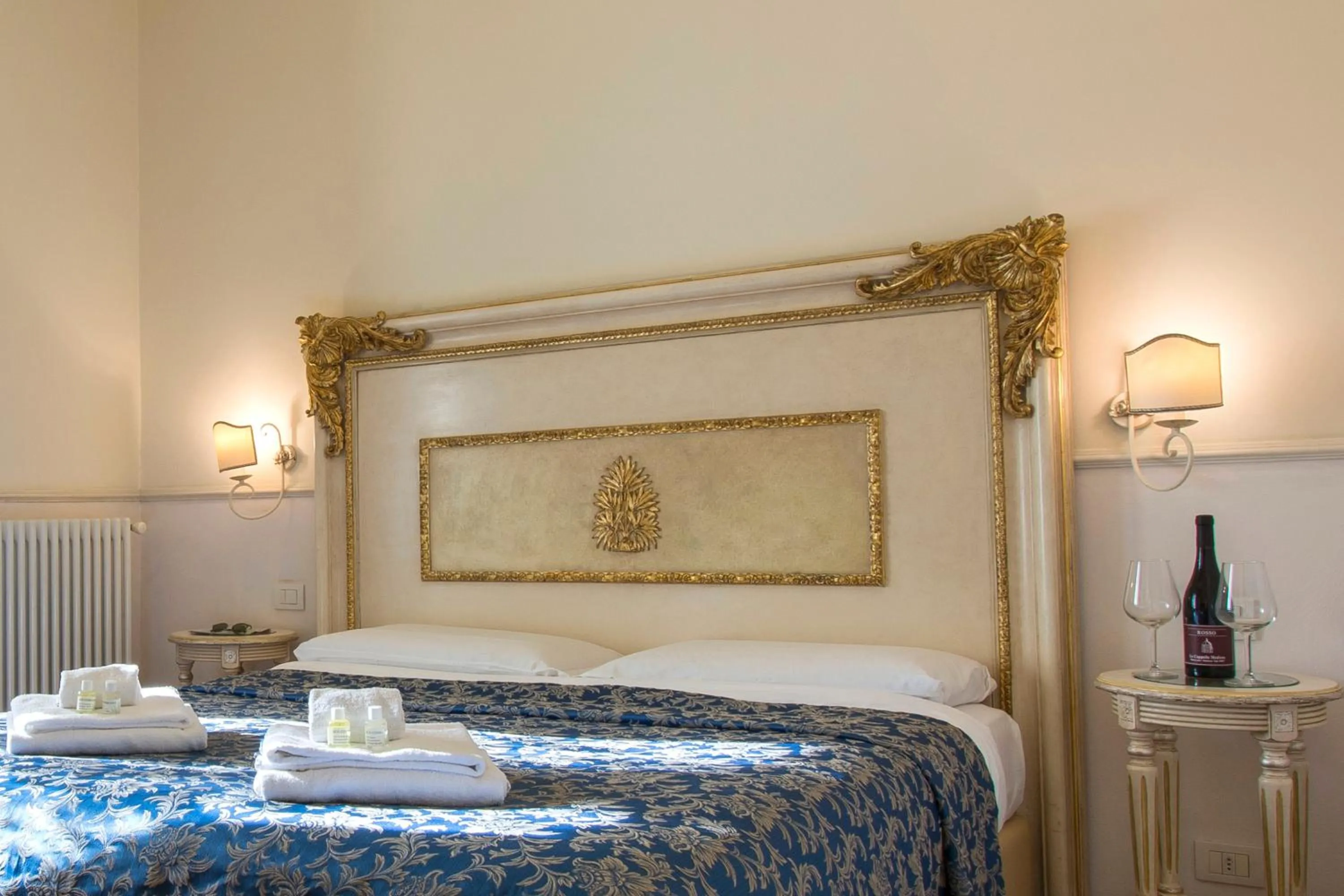 Bed in Relais Tiffany