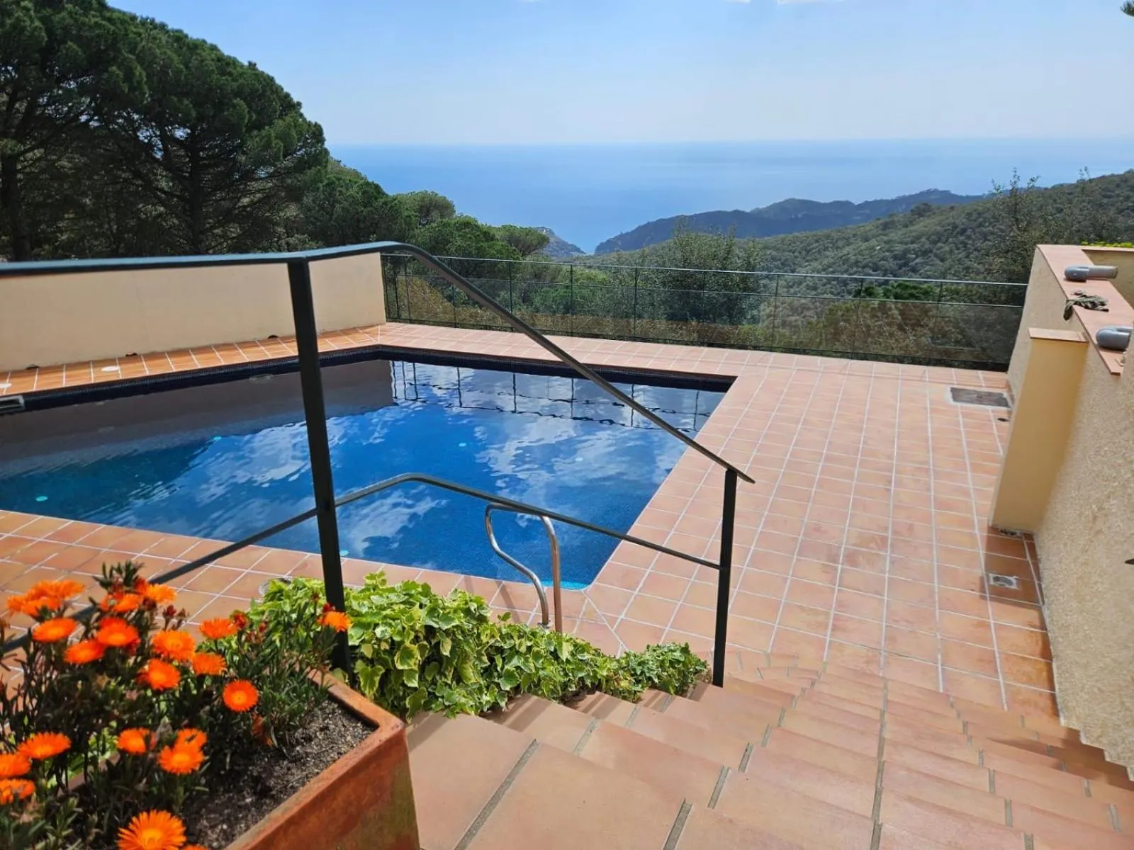 Day in La Roqueta Hotel