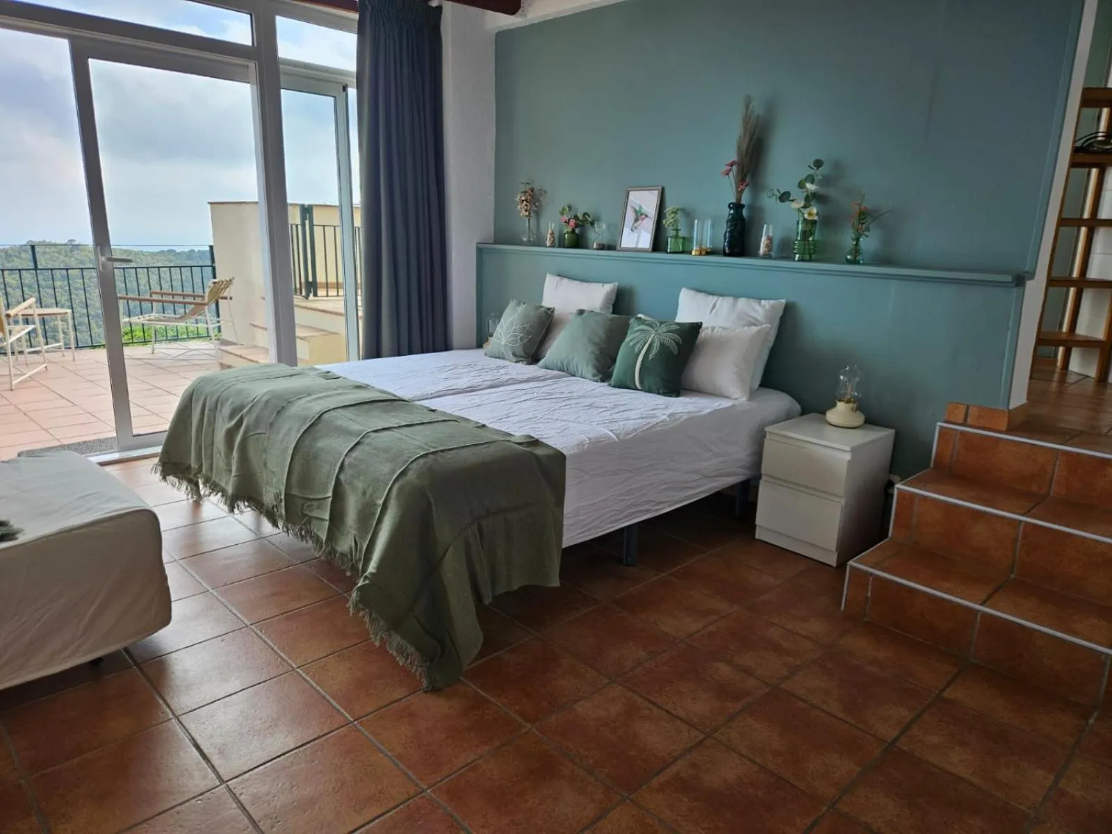 View (from property/room), Bed in La Roqueta Hotel