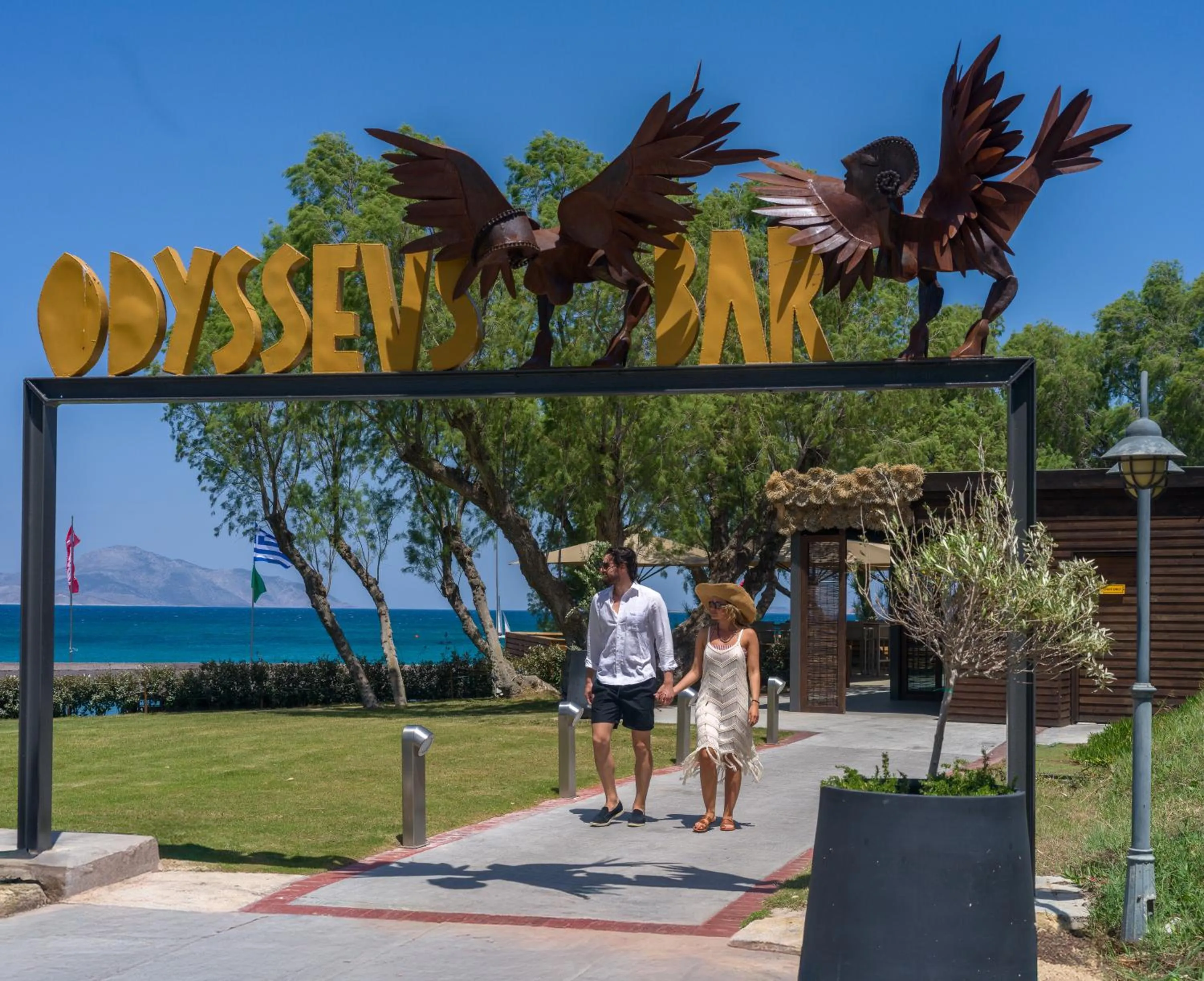 Food and drinks in Neptune Luxury Resort