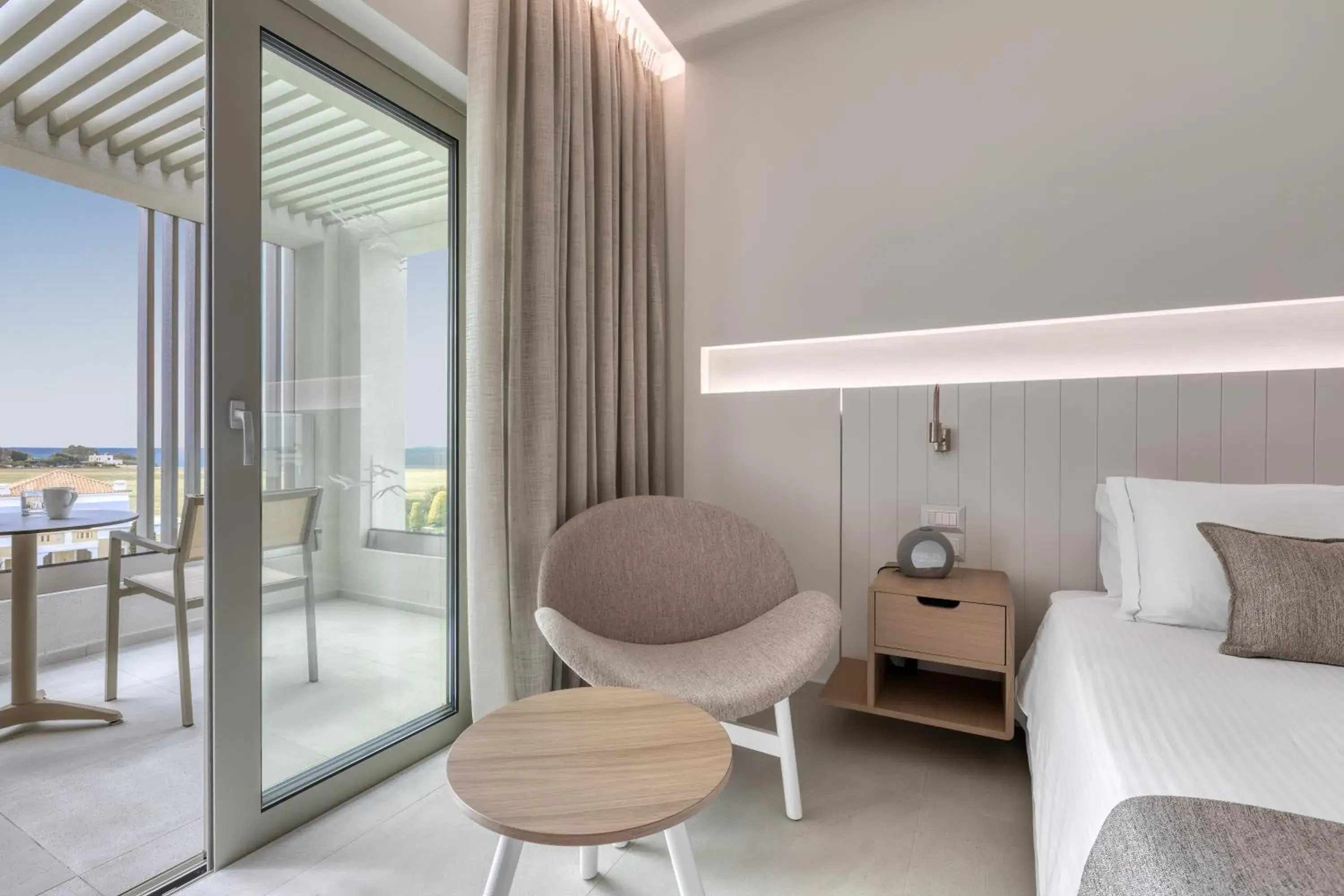 Bed in Neptune Luxury Resort Bed in Neptune Luxury Resort