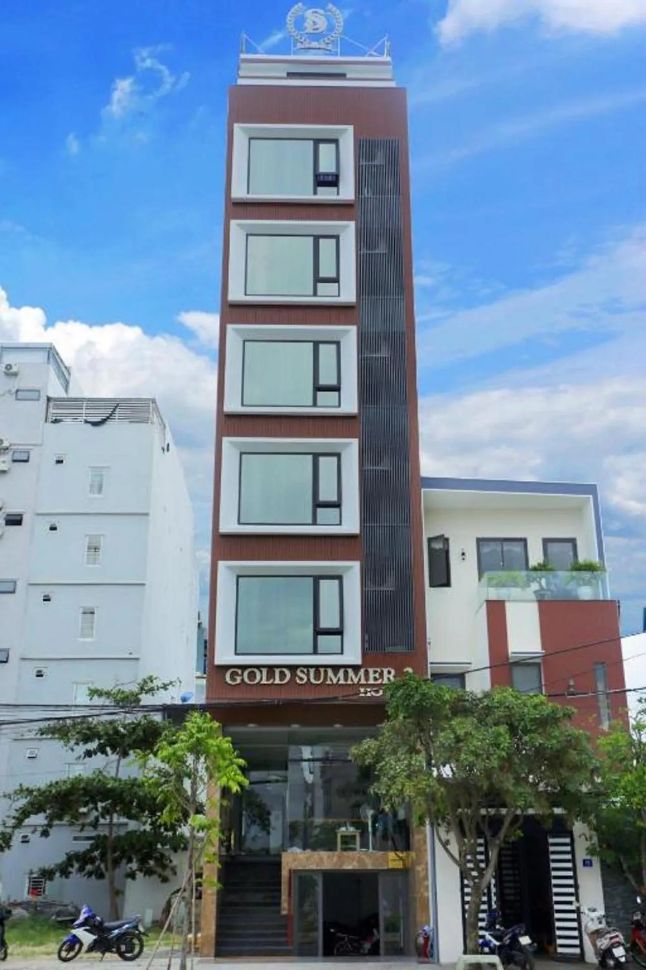 Property building in Saluxhotel&Apartment 2