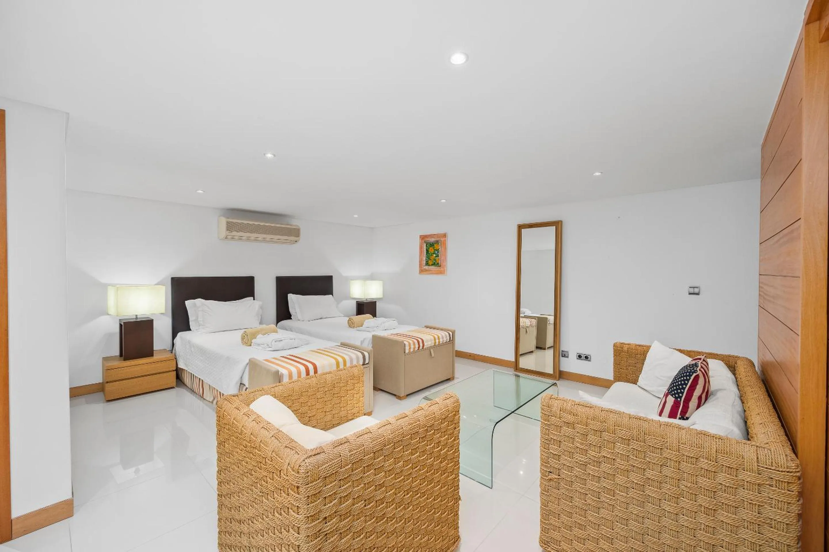 Bed in Vale Do Lobo Resort