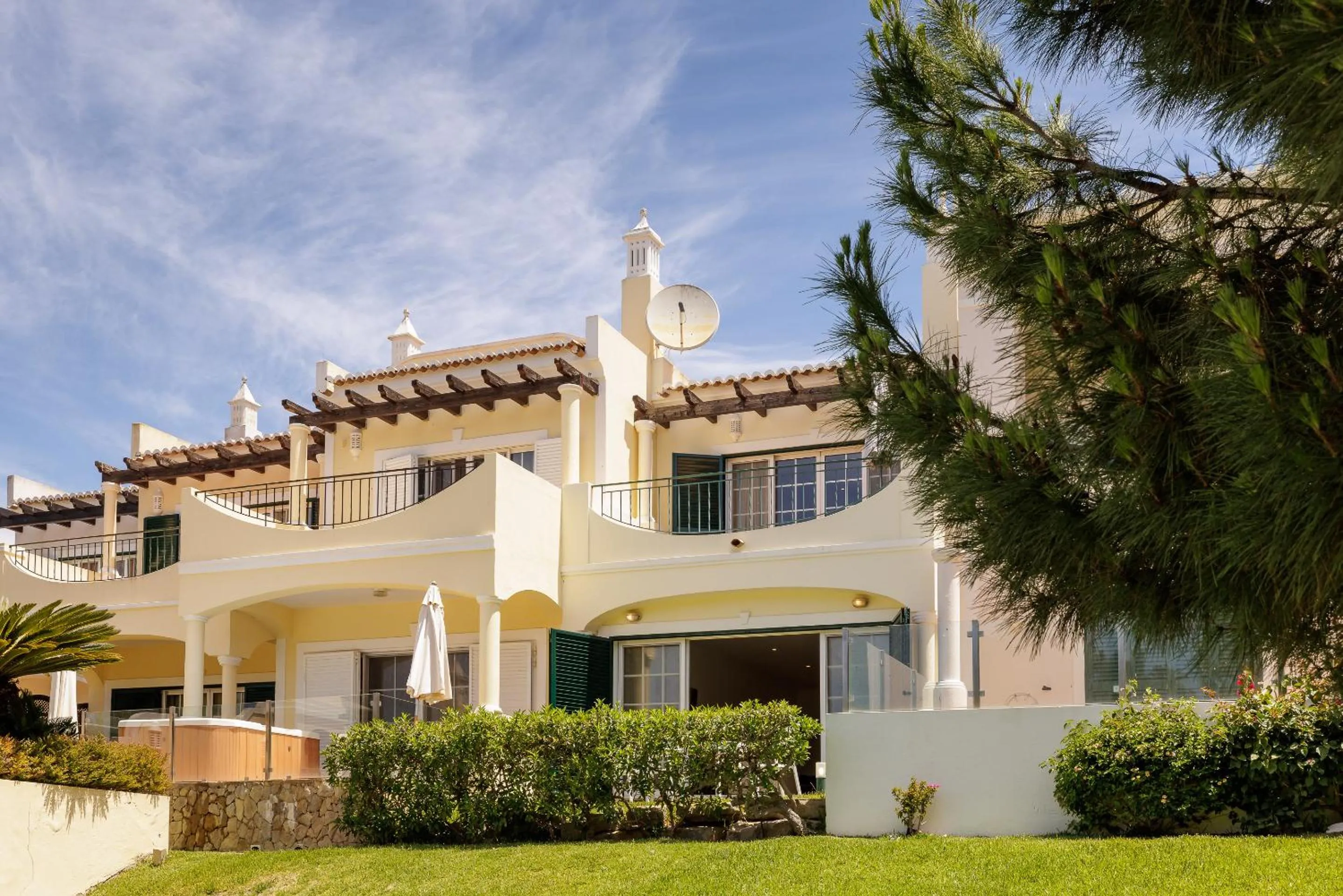 Vale Do Lobo Resort