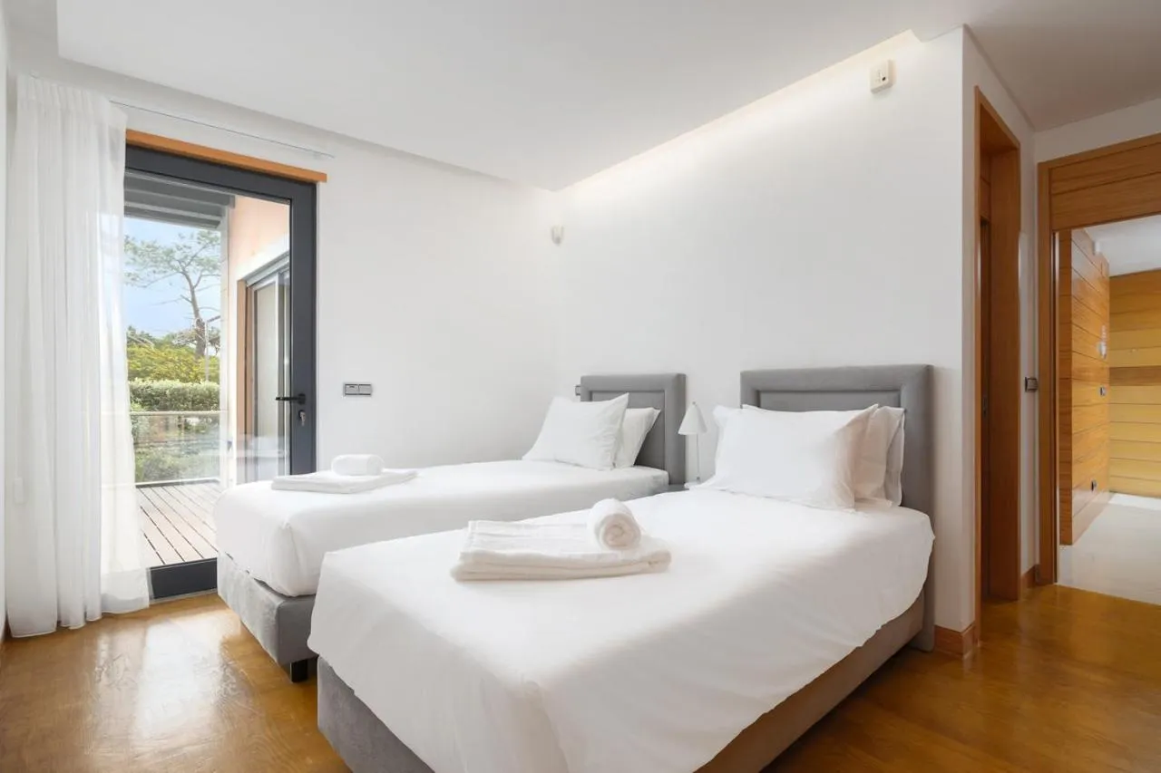 Bed in Vale Do Lobo Resort