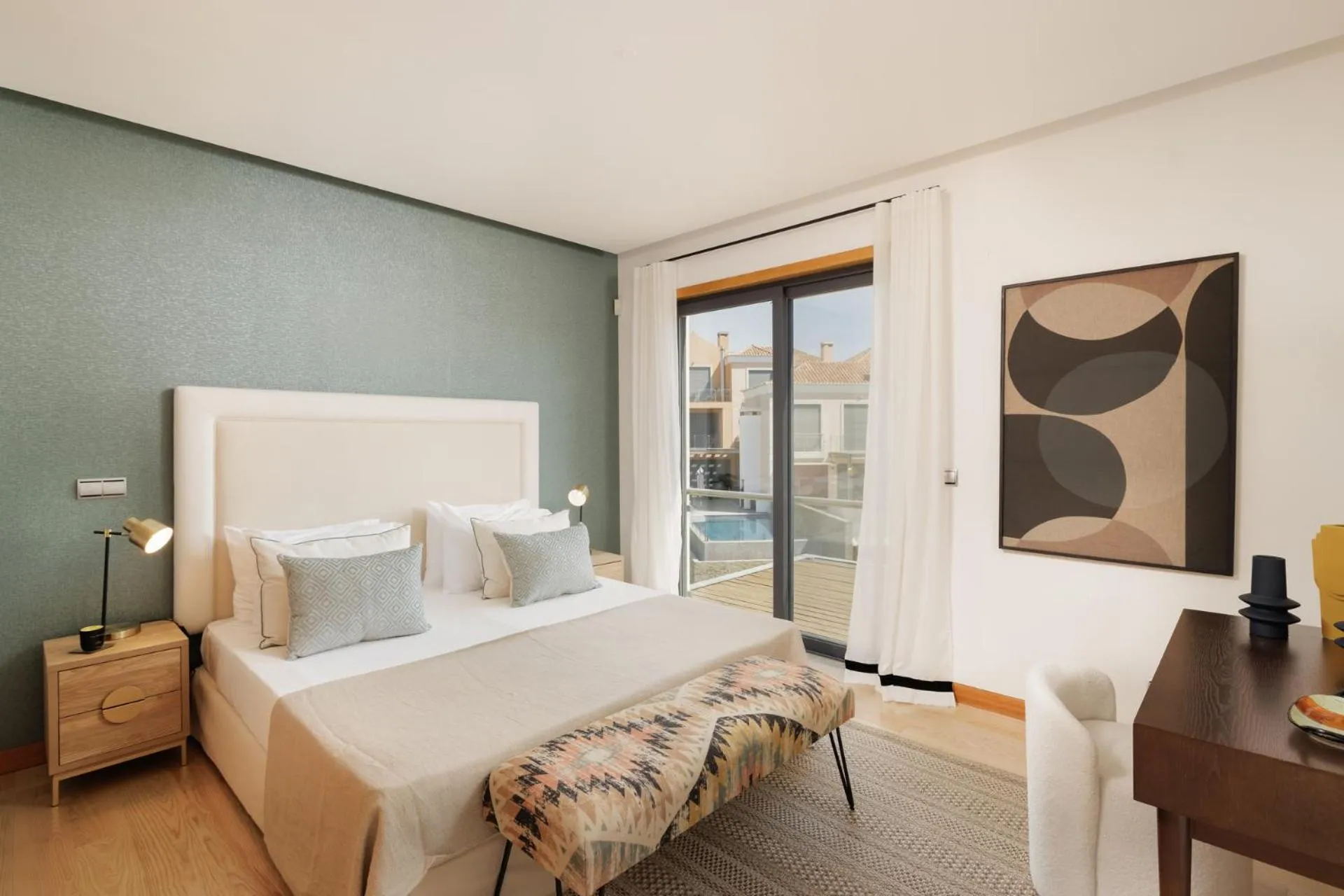 Bed in Vale Do Lobo Resort