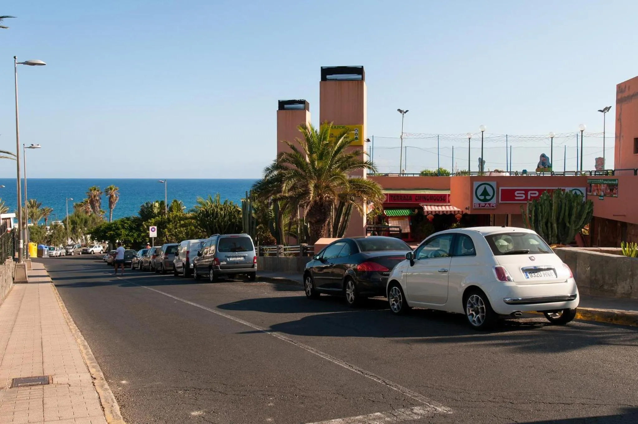 Neighbourhood in Beach House with private pool in San Agustín ET2 by VillaGranCanaria