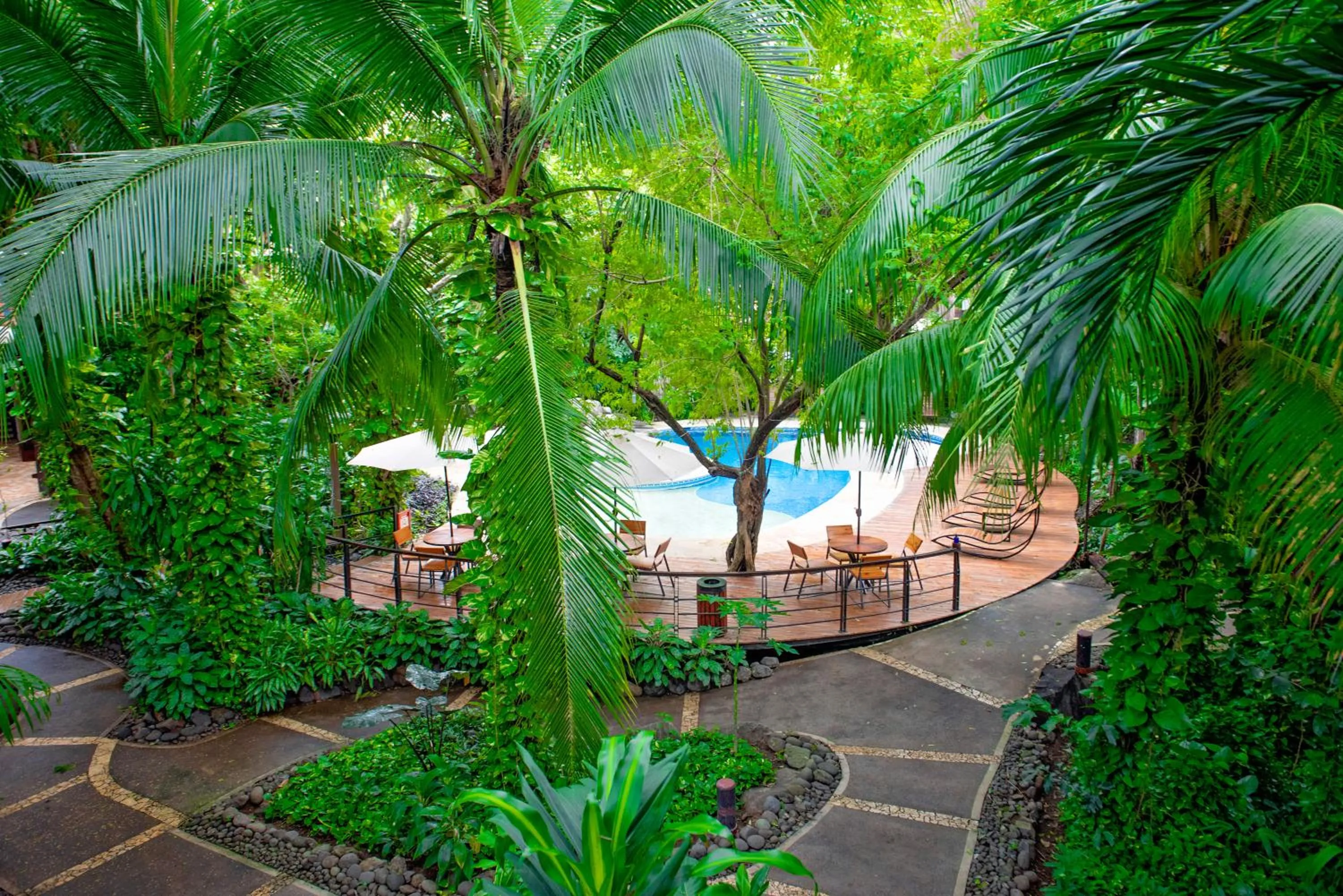 Swimming pool in Hotel Bosque del Mar Playa Hermosa