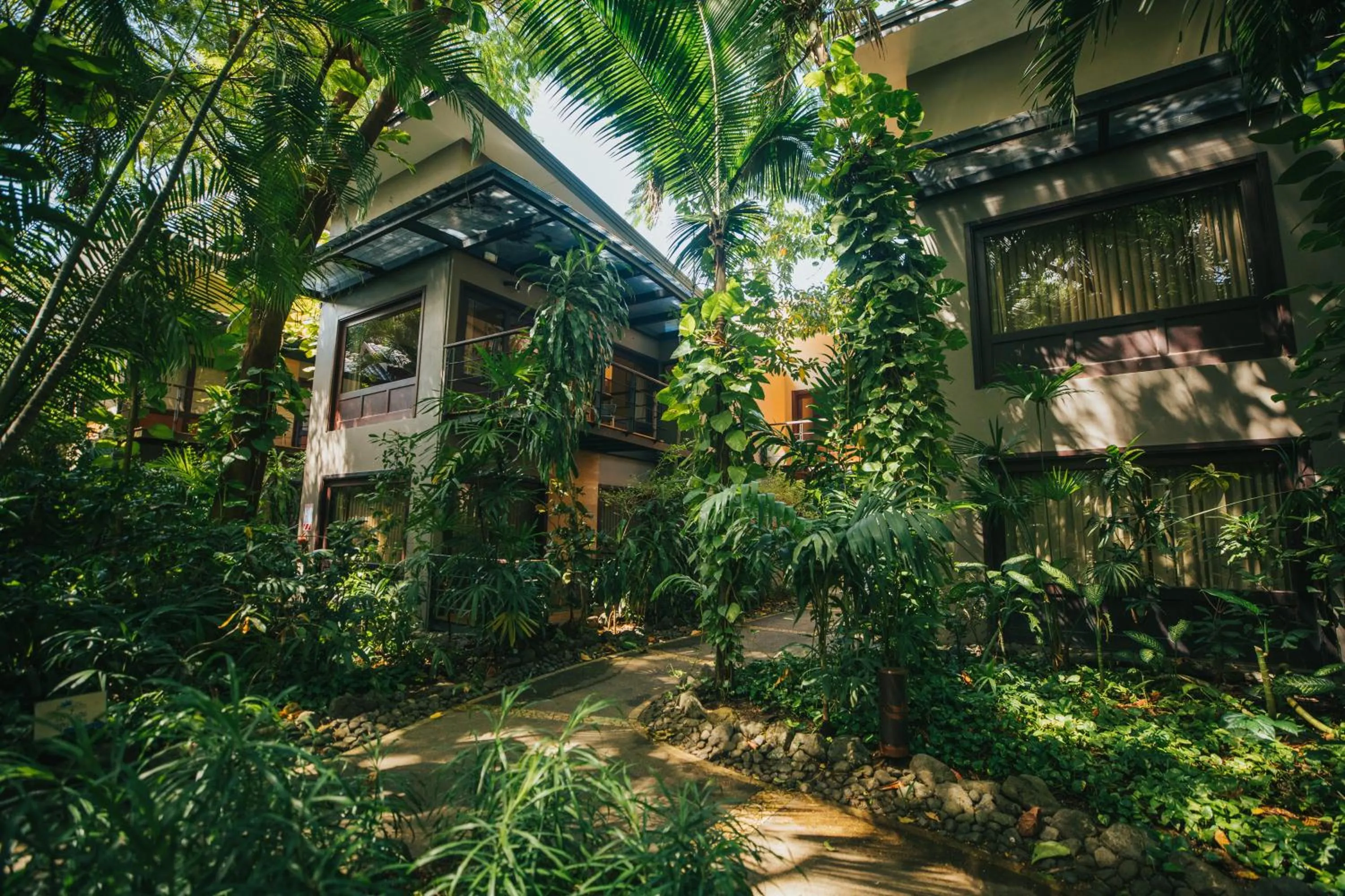 Property building in Hotel Bosque del Mar Playa Hermosa