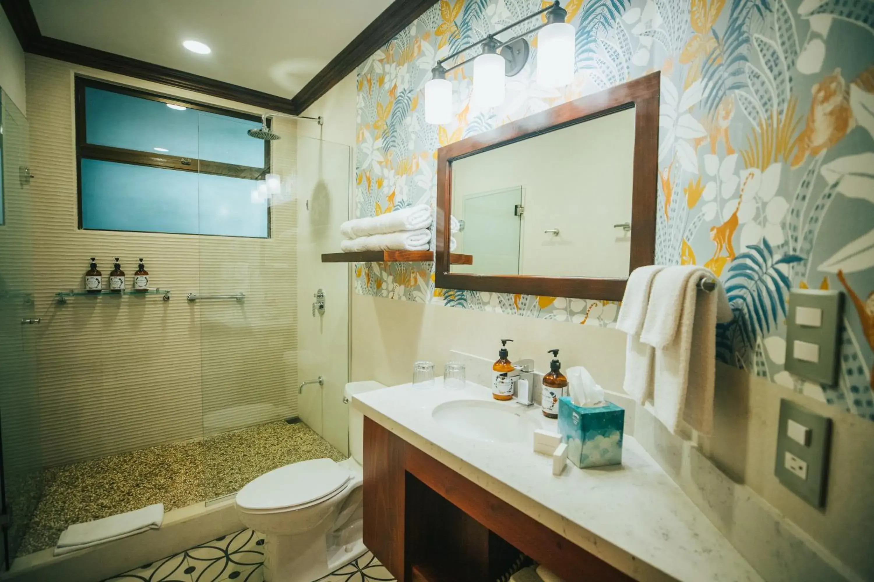 Bathroom in Hotel Bosque del Mar Playa Hermosa Bathroom in Hotel Bosque del Mar Playa Hermosa