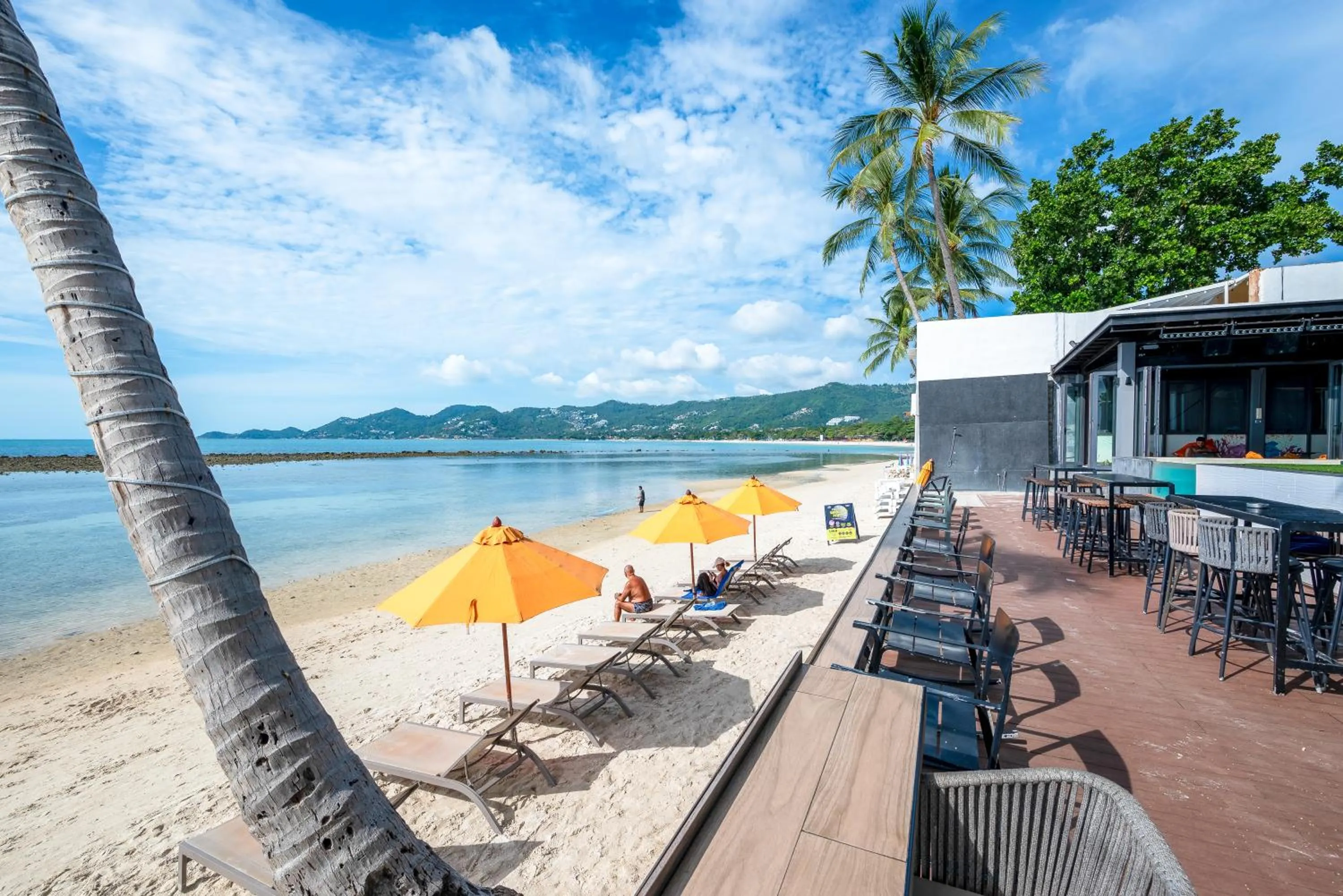 Balcony/Terrace in Lub d Koh Samui Chaweng Beach - Beachfront & Vibrant Social Vibe