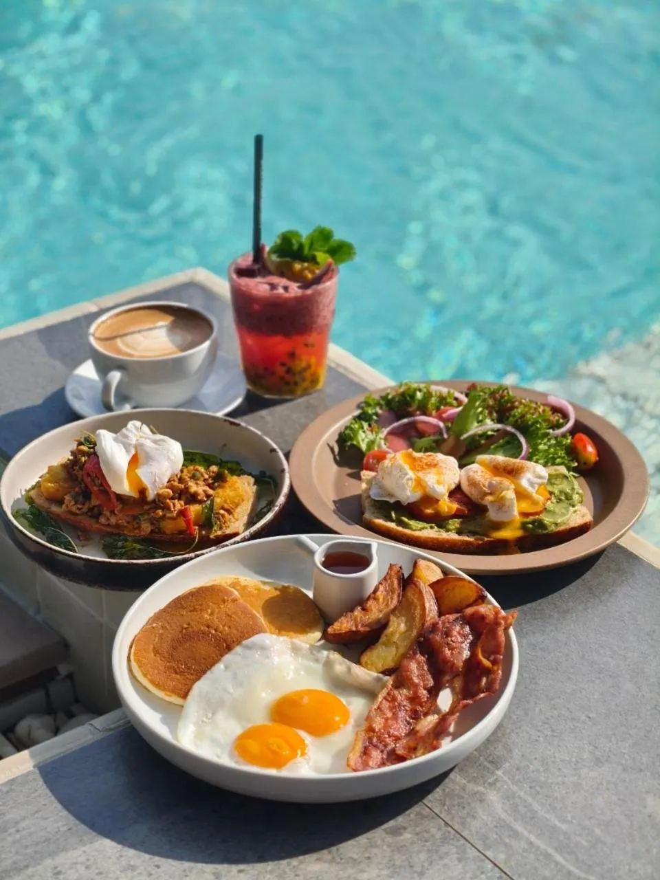 Breakfast in Lub d Koh Samui Chaweng Beach - Beachfront & Vibrant Social Vibe