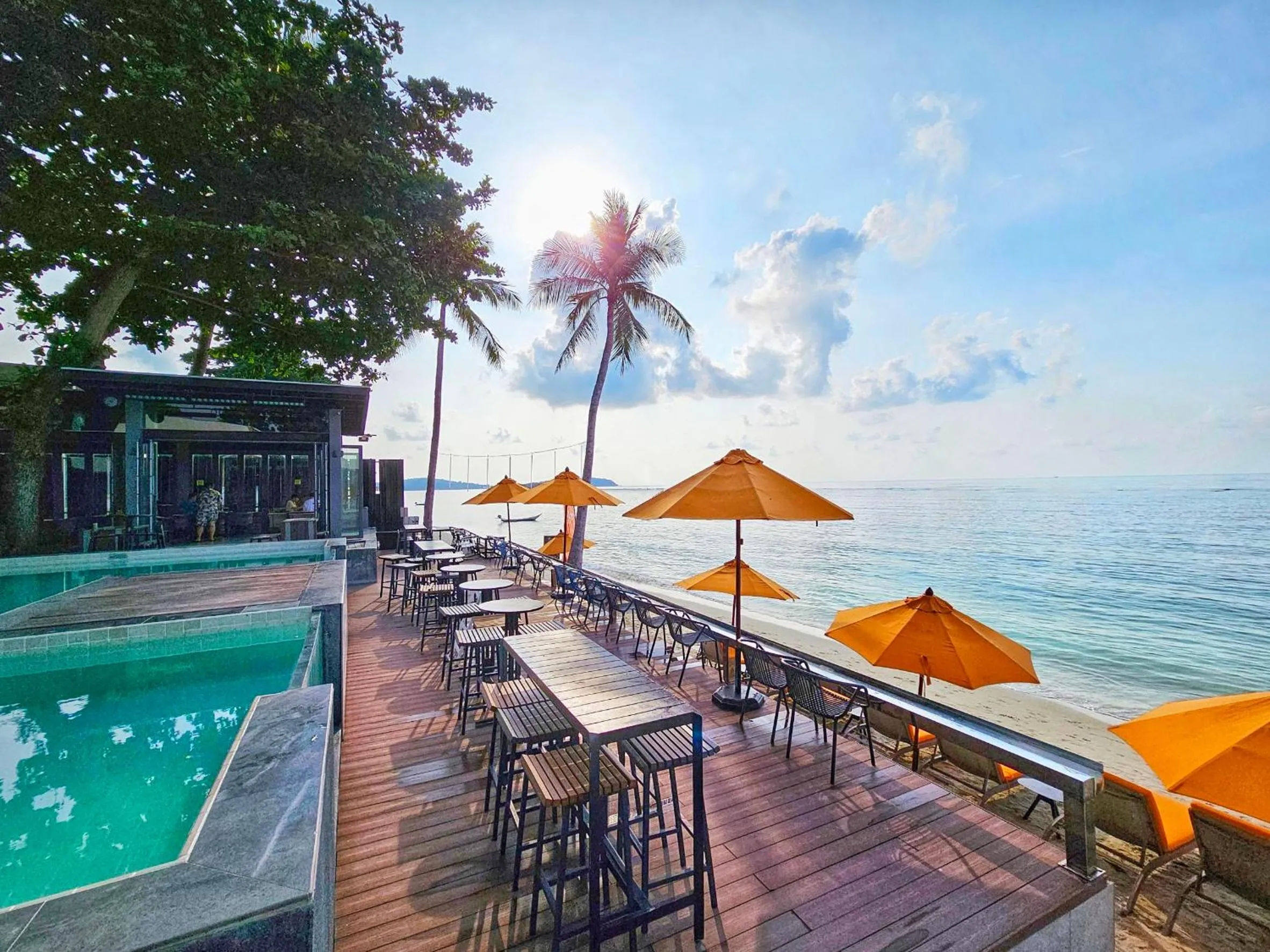 Beach in Lub d Koh Samui Chaweng Beach - Beachfront & Vibrant Social Vibe