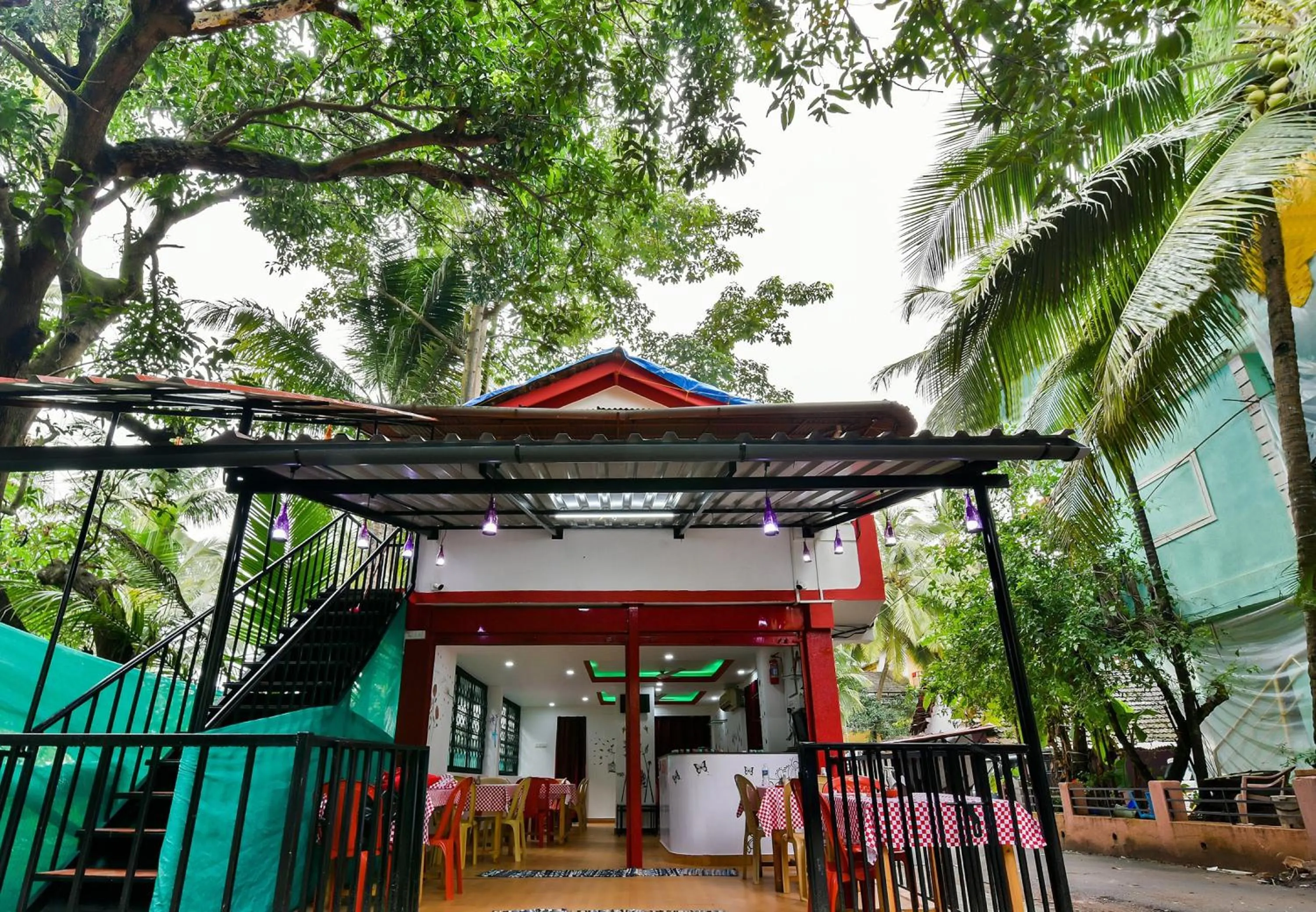 Facade/entrance in Hotel O Route Near Calangute Beach
