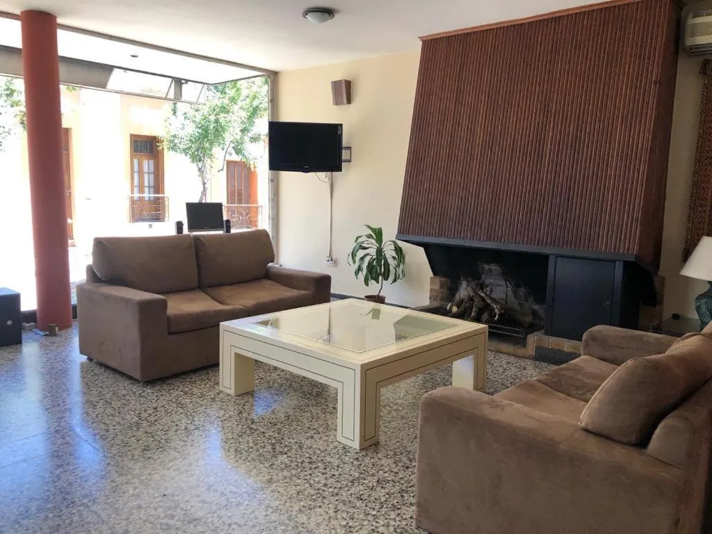 Communal lounge/ TV room in Gran Hotel Uruguay