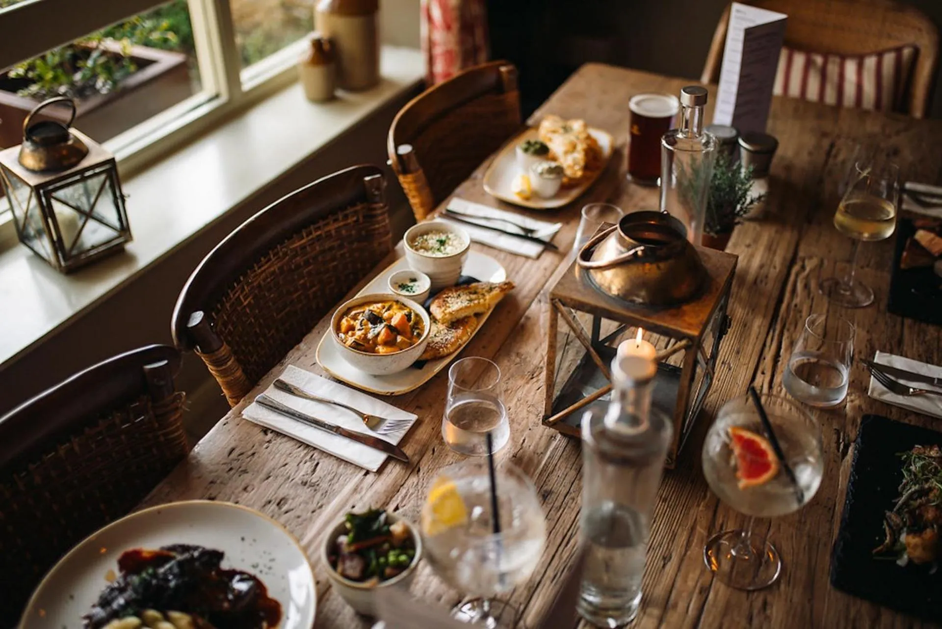 Food and drinks in Eliot Arms