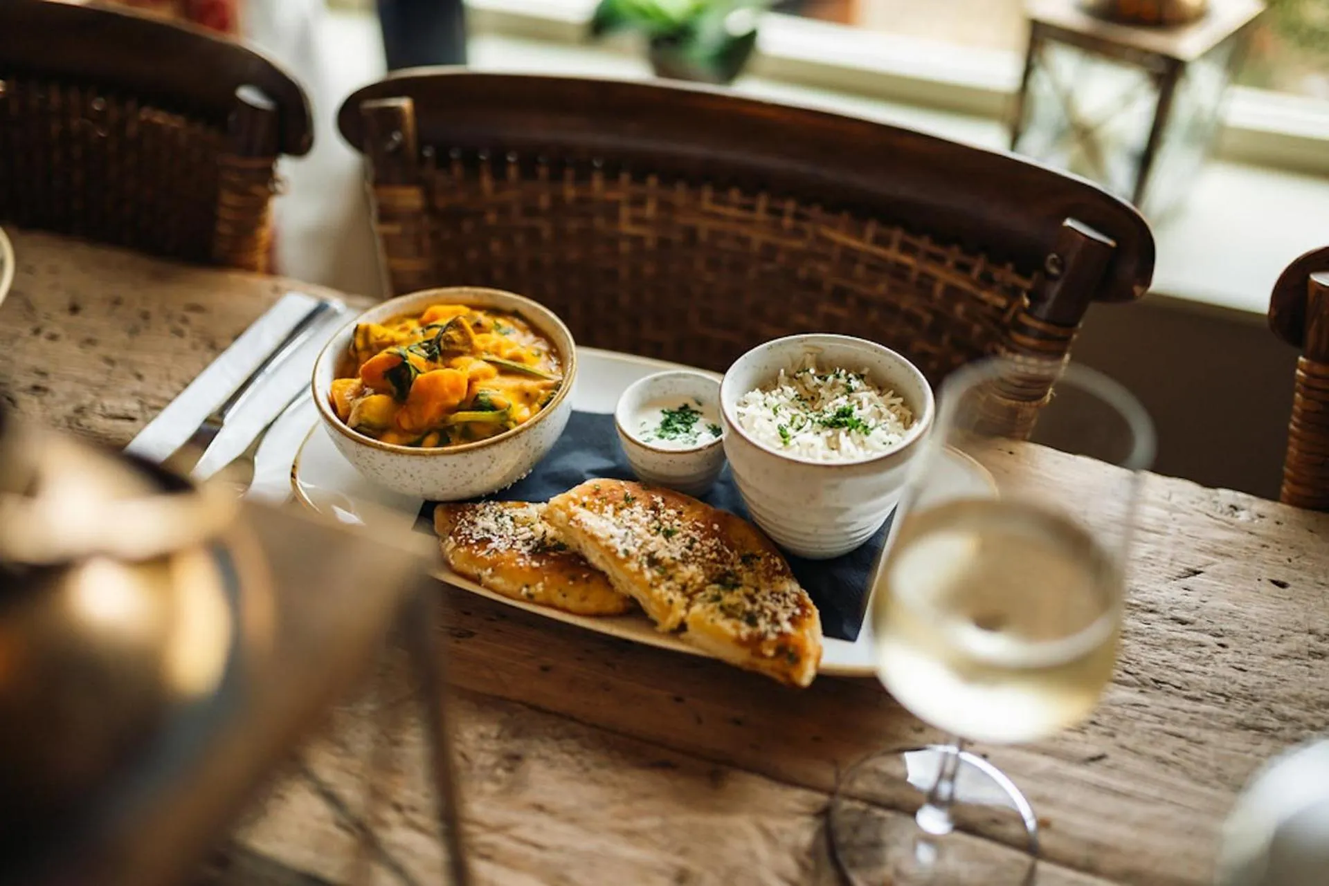 Food and drinks in Eliot Arms